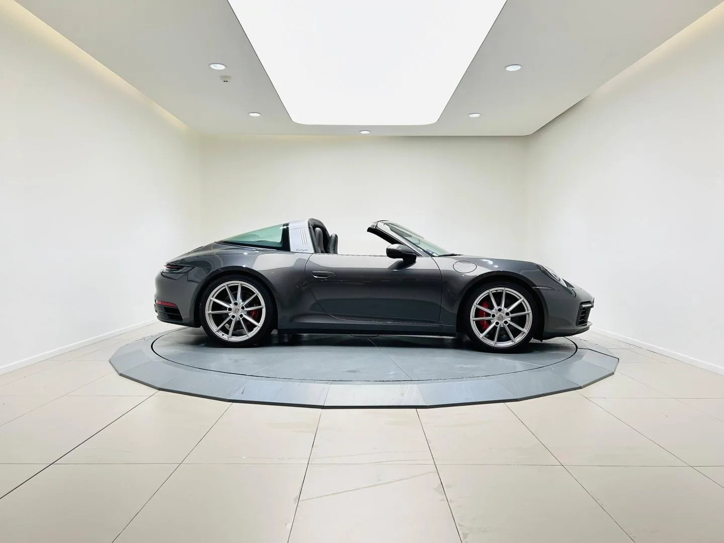 2021 Porsche 911 Targa 4S, 7/20