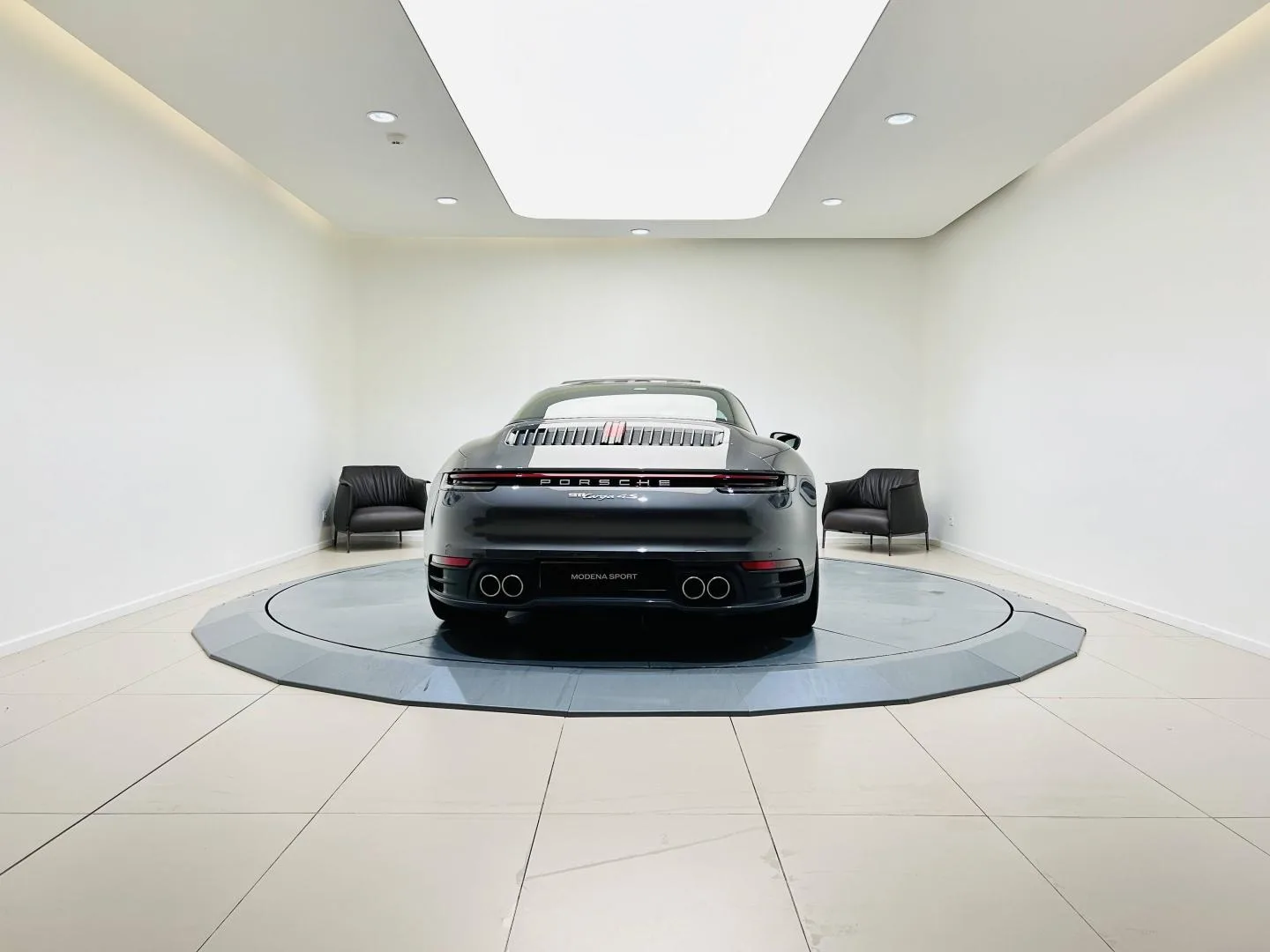 2021 Porsche 911 Targa 4S, 8/20