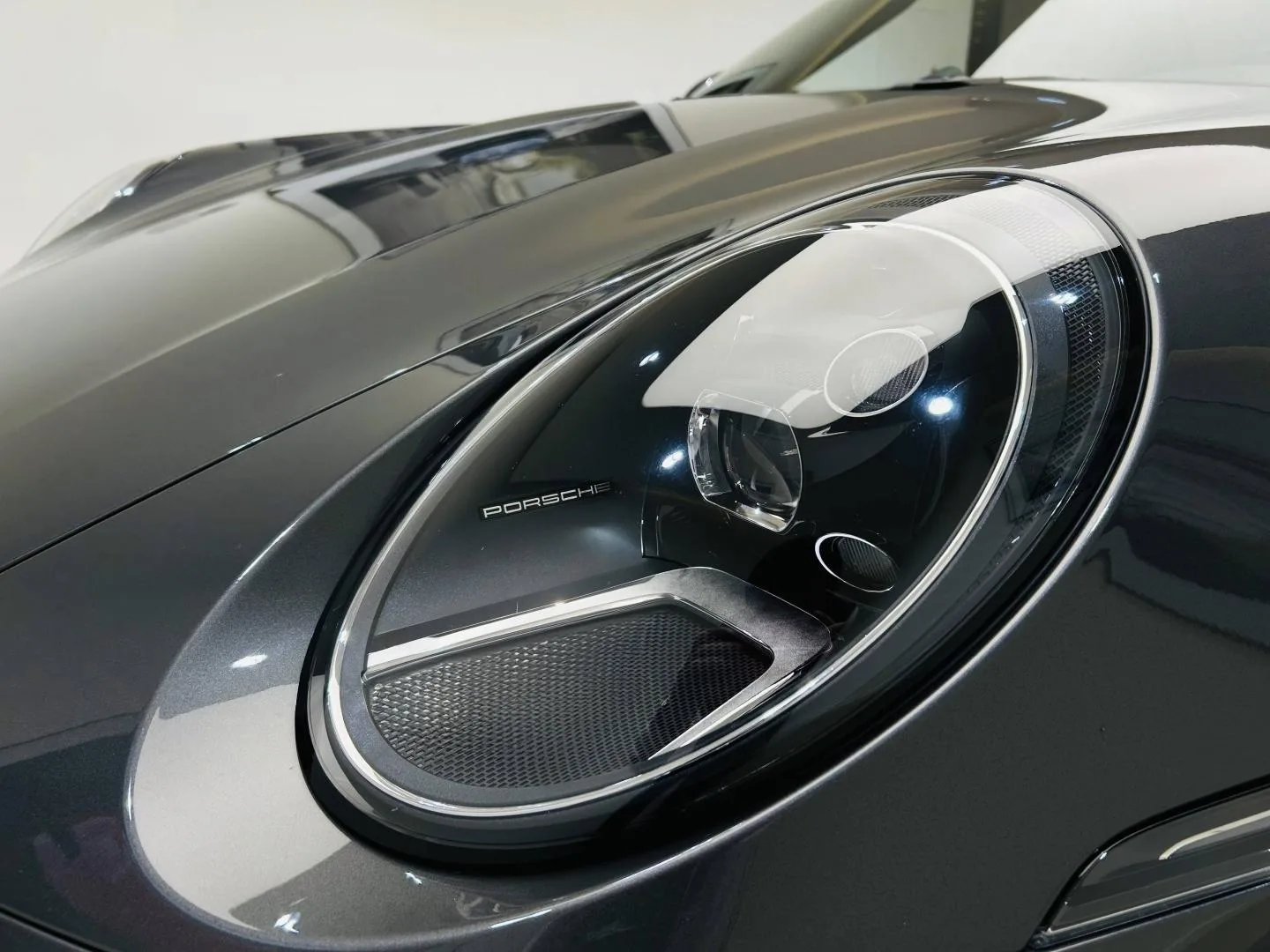2021 Porsche 911 Targa 4S, 20/20