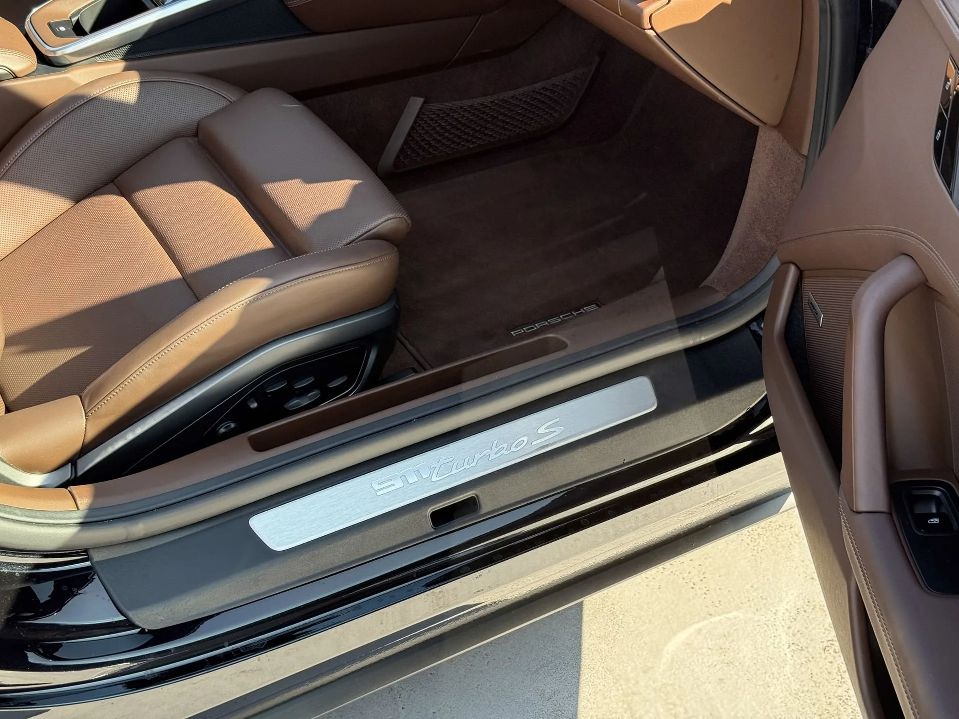 2021 Porsche 911 Turbo S, 21/21