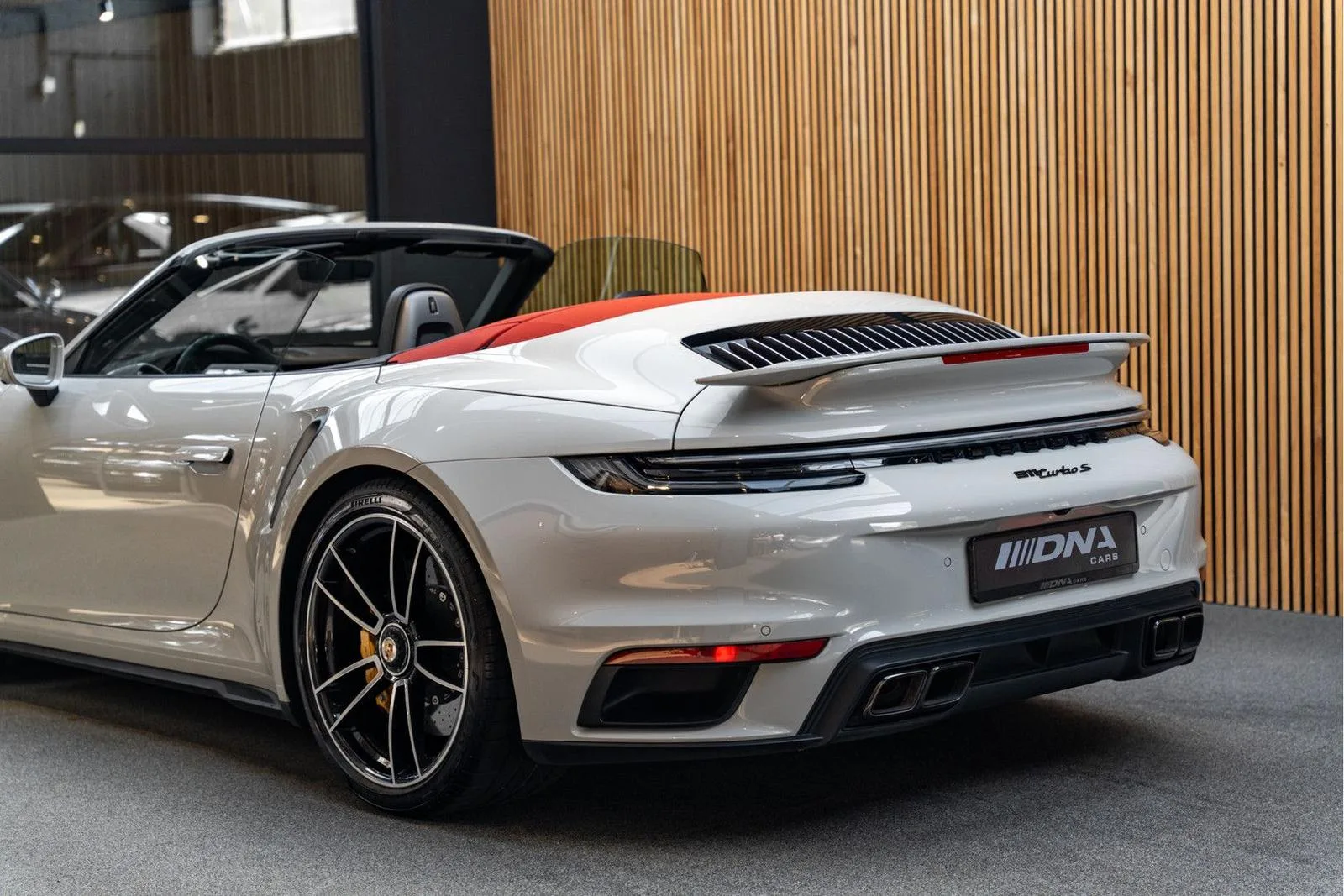 2021 Porsche 911 Turbo S Cabriolet, 11/30
