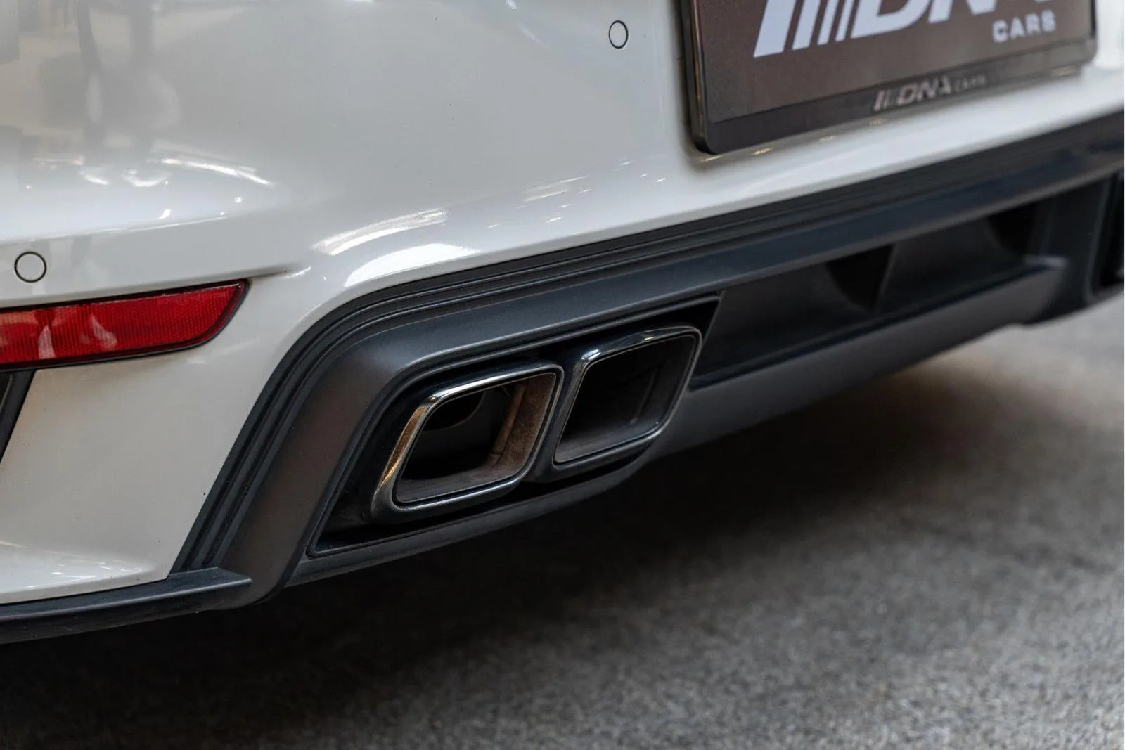 2021 Porsche 911 Turbo S Cabriolet, 21/30