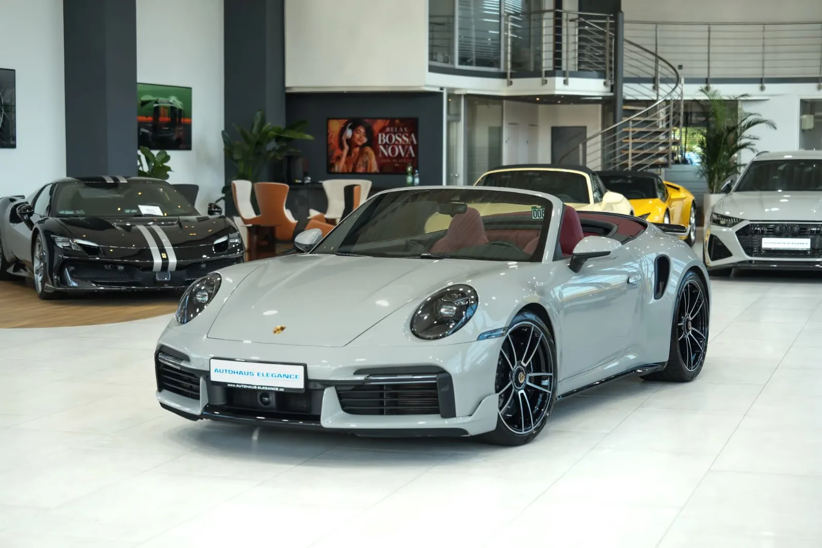 2021 Porsche 911 Turbo S Cabriolet, 7/30