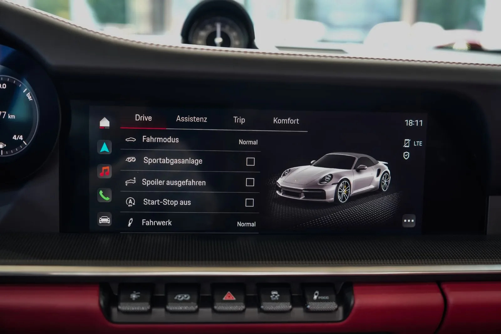 2021 Porsche 911 Turbo S Cabriolet, 22/30