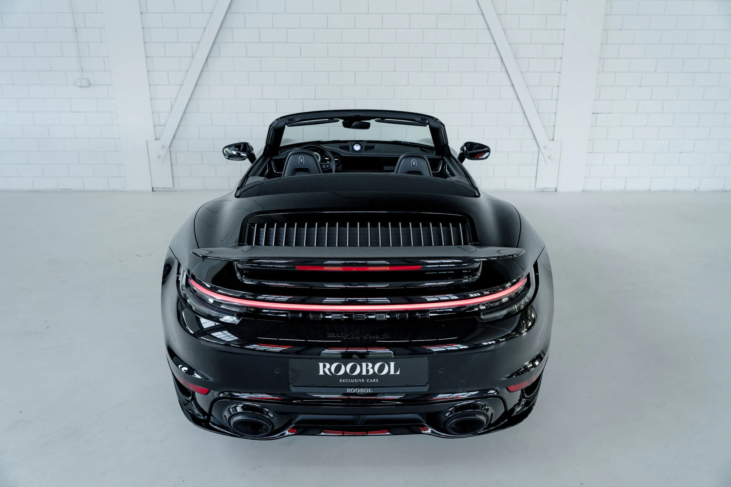2021 Porsche 911 Turbo S Cabriolet, 12/30