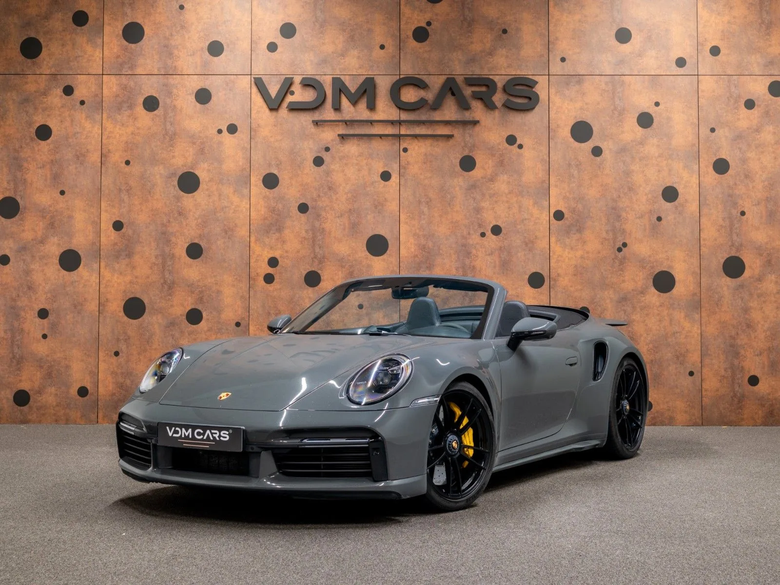 2021 Porsche 911 Turbo S Cabriolet angeboten von einem Supersportwagenhändler in Gronau, Deutschland, Hauptfoto