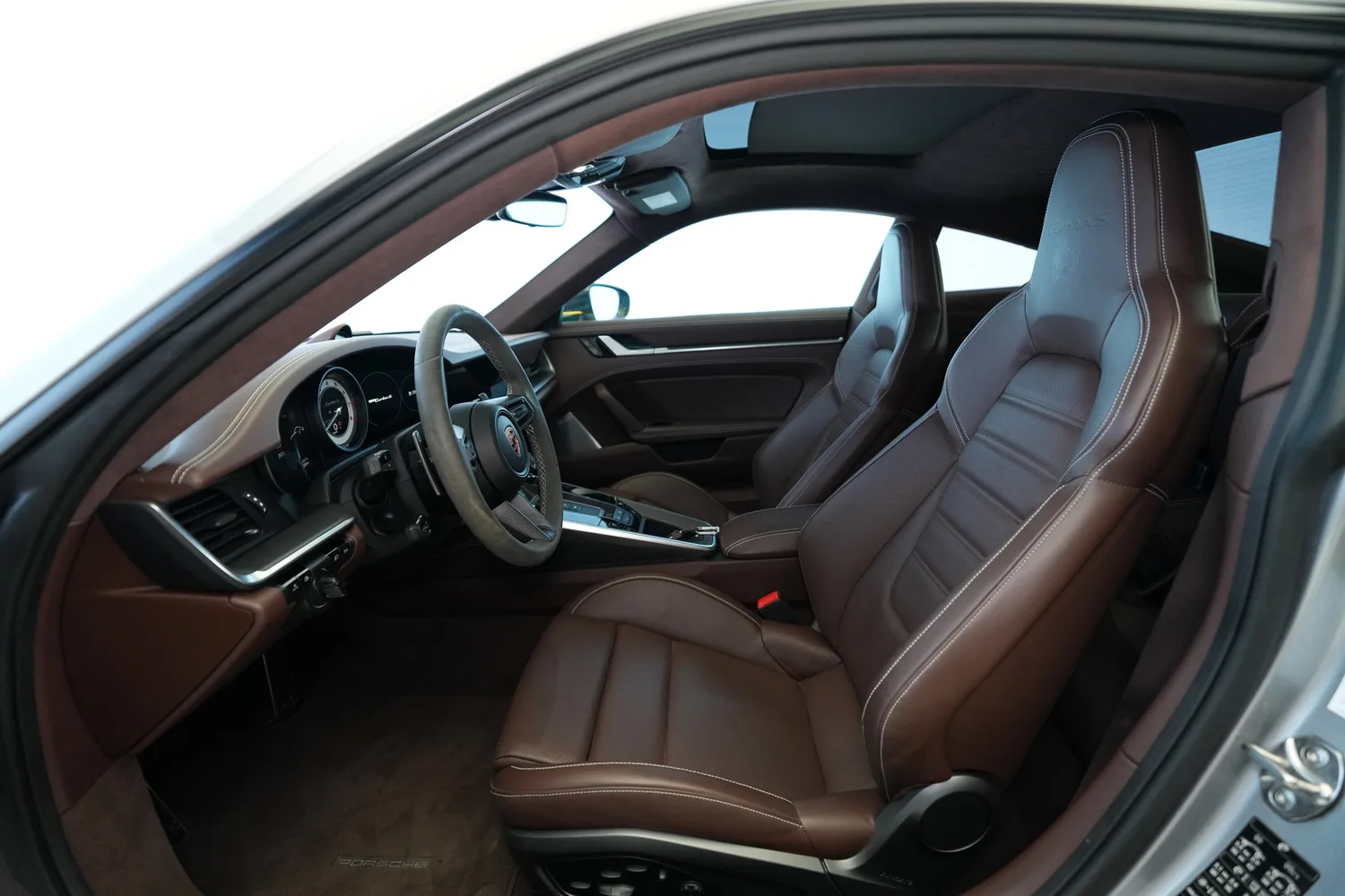 2021 Porsche 911 Turbo S, 3/15