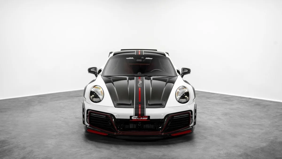 2021 Porsche 911 Turbo S offered by a specialist dealer in Dubai, United Arab Emirates, photo 4 of 25