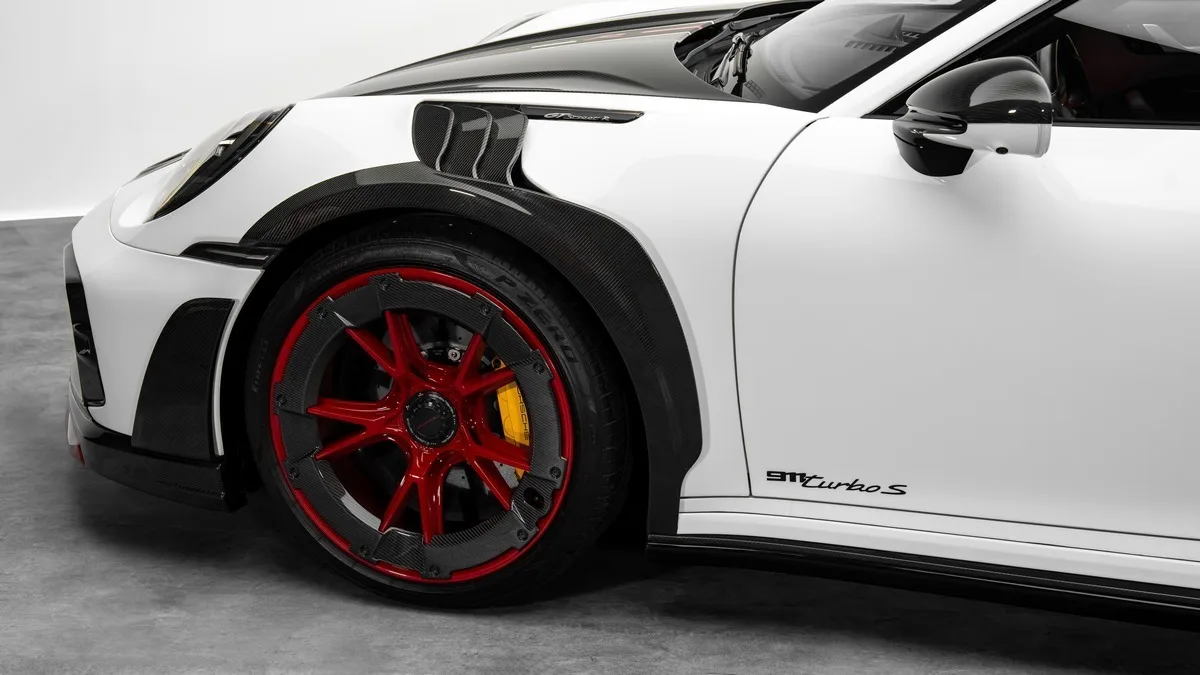 2021 Porsche 911 Turbo S offered by a specialist dealer in Dubai, United Arab Emirates, photo 6 of 25