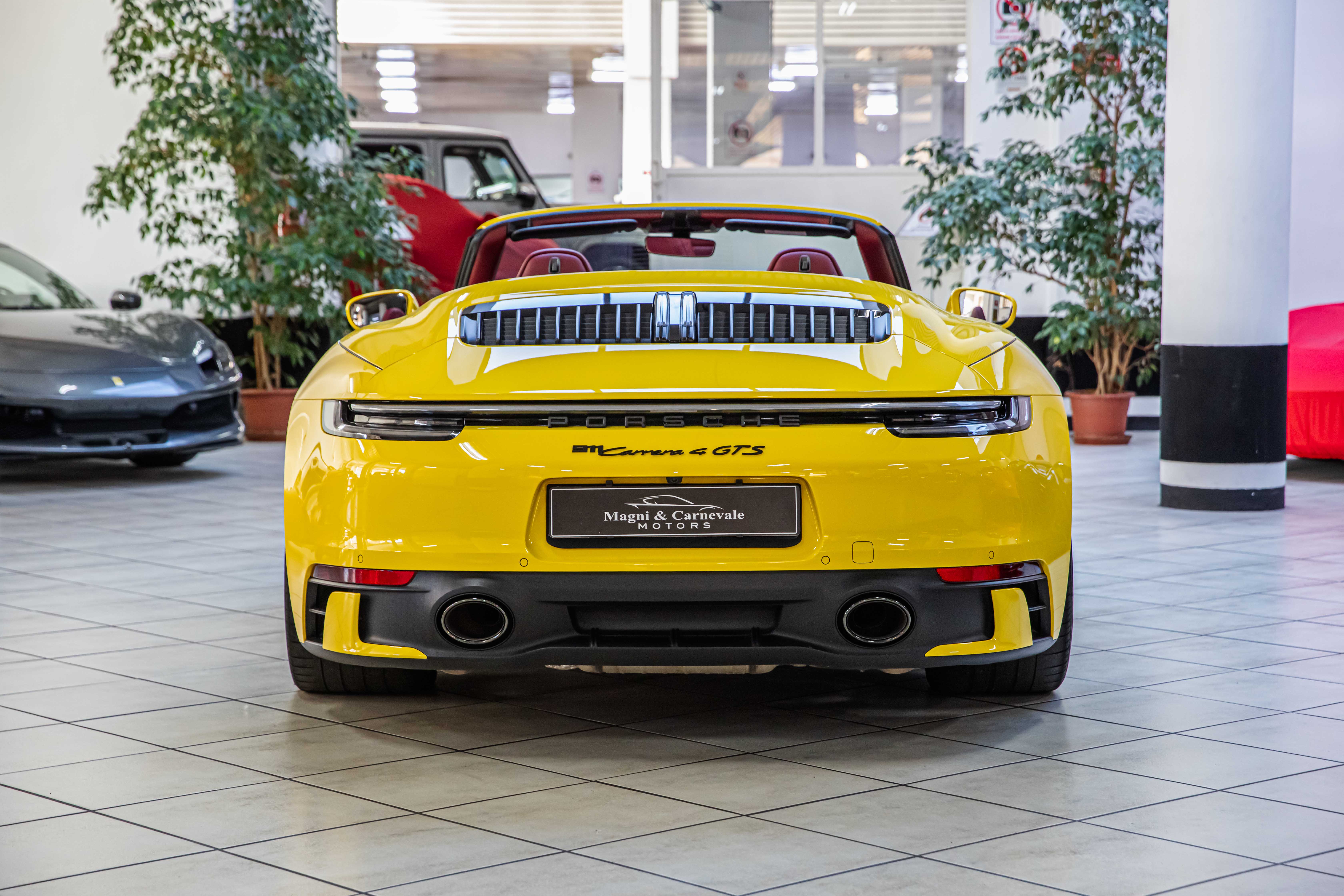 2021 Porsche 911 Carrera 4 GTS Cabriolet offered by a specialist dealer in Milan, Italy, photo 20 of 20