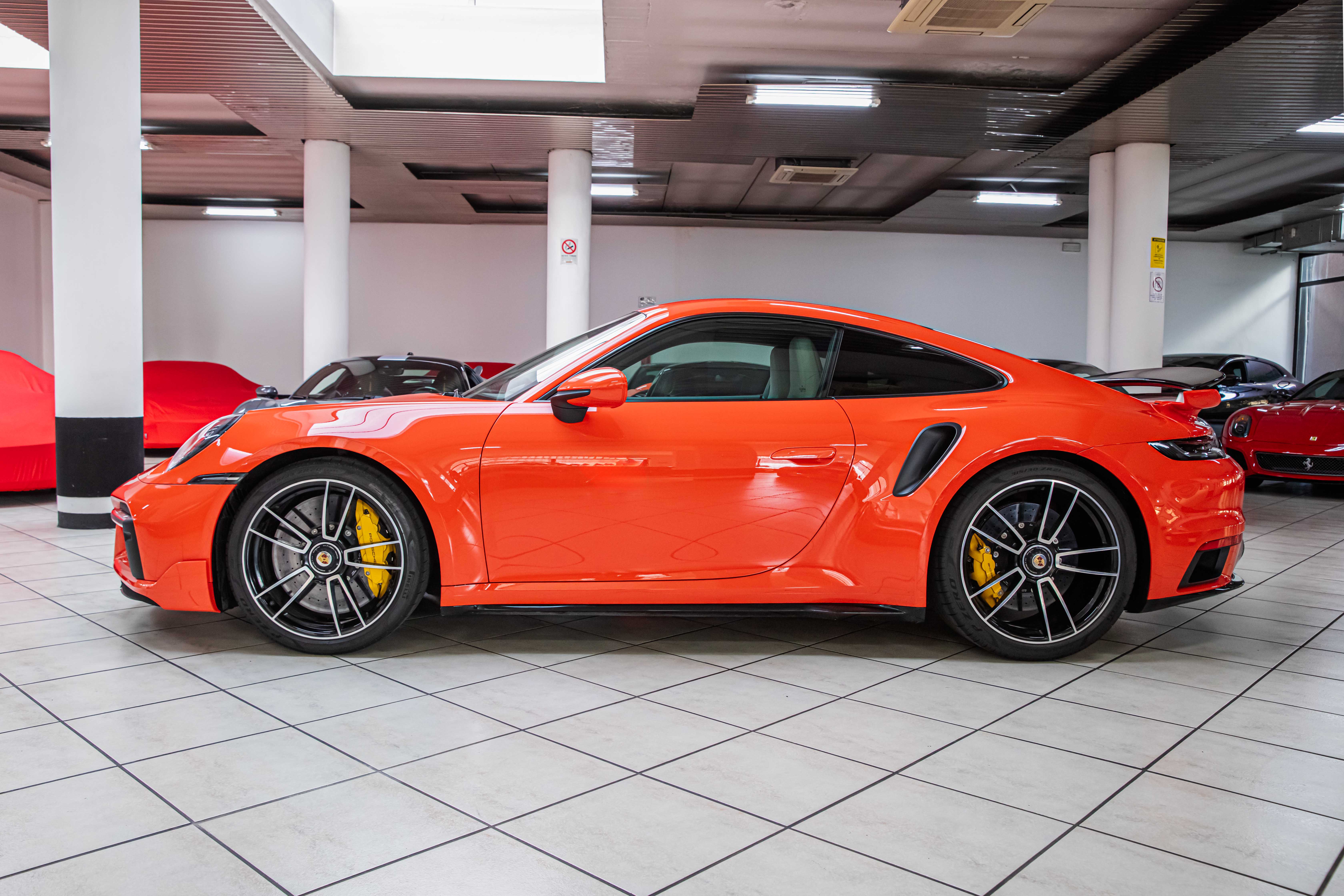 2021 Porsche 911 Turbo S offered by a specialist dealer in Milan, Italy, photo 8 of 20