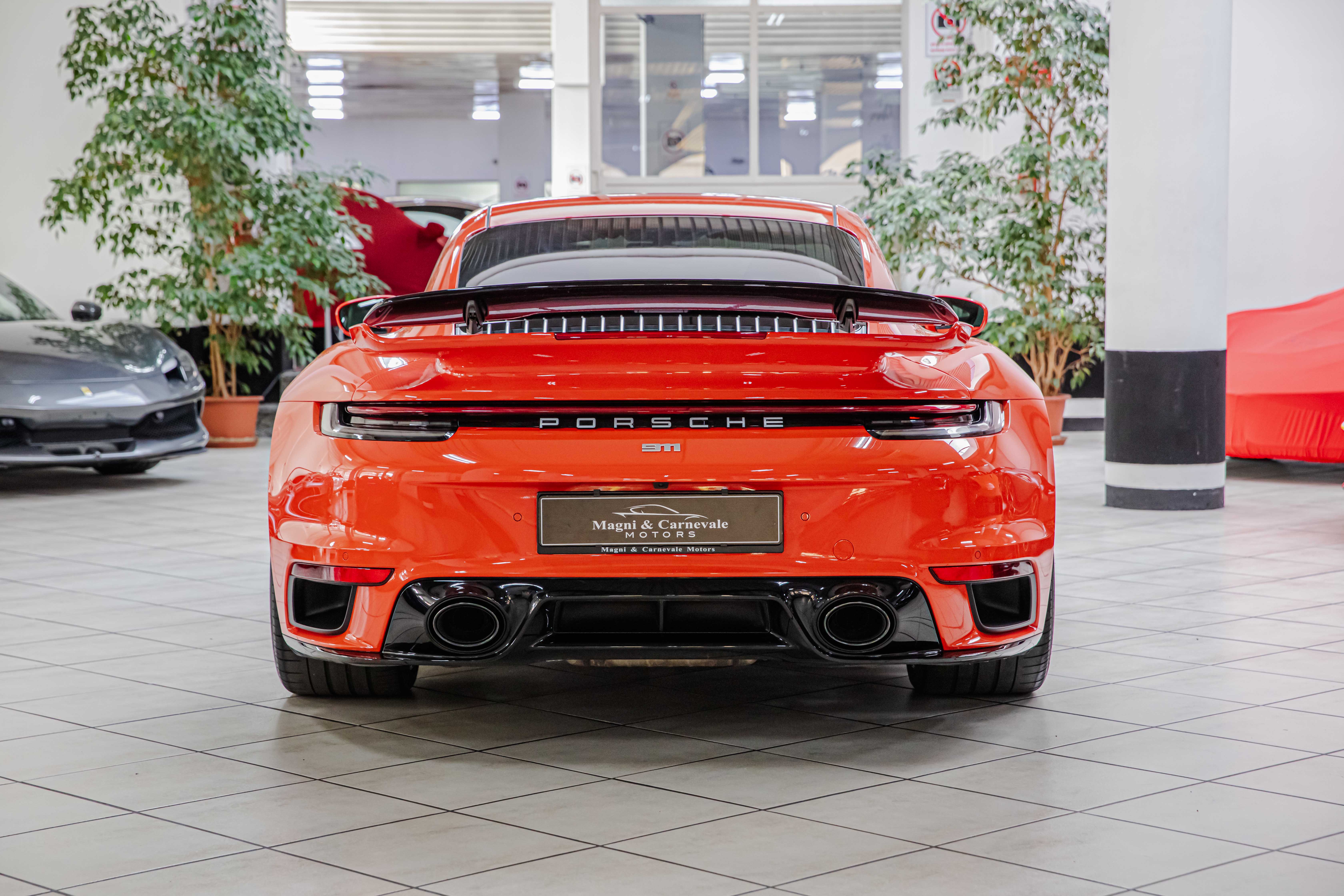 2021 Porsche 911 Turbo S offered by a specialist dealer in Milan, Italy, photo 10 of 20