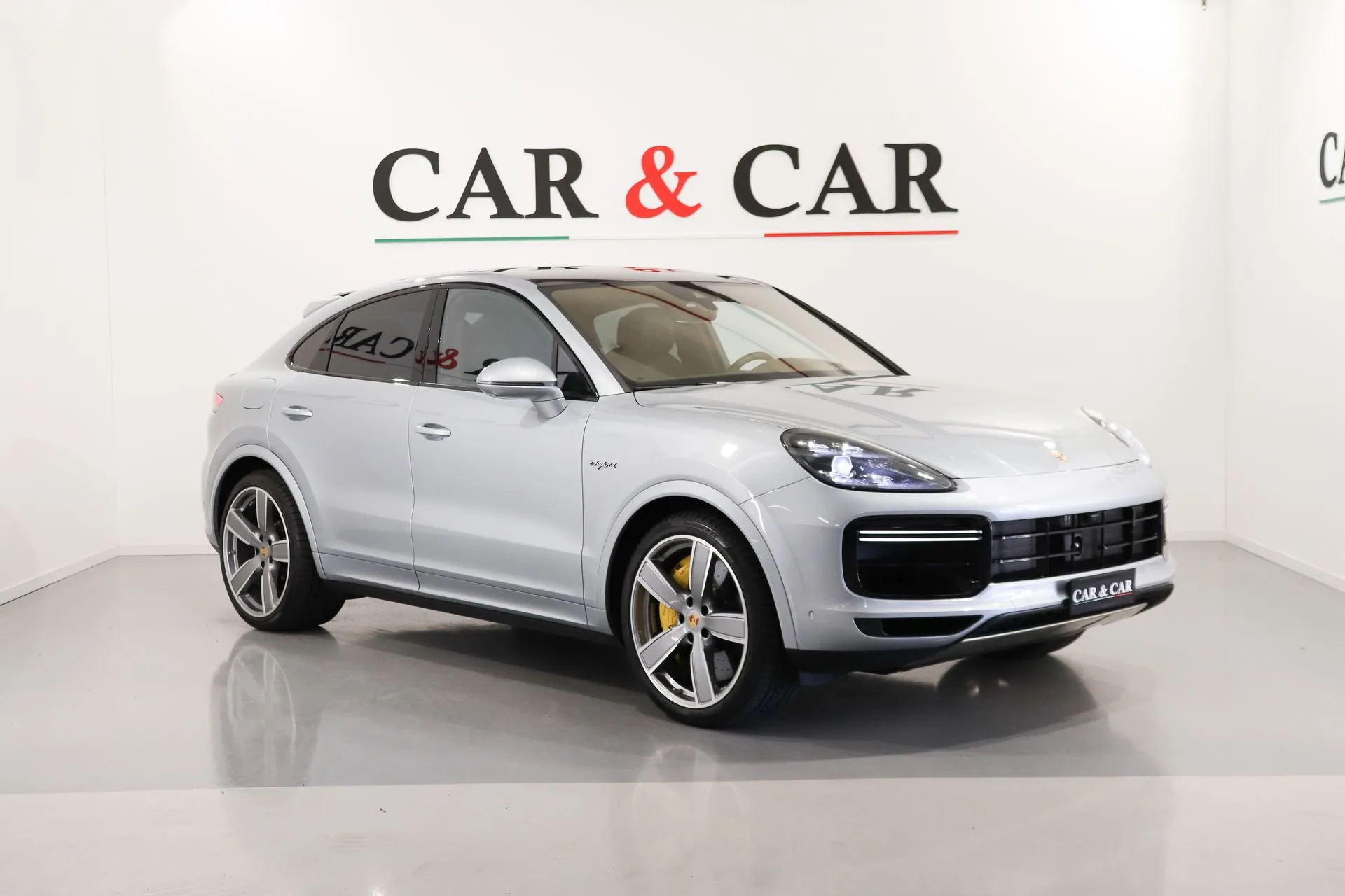 2021 Porsche Cayenne Turbo S Coupé, E-Hybrid offered by a supercar dealer in Zibido San Giacomo, Italy, main photo