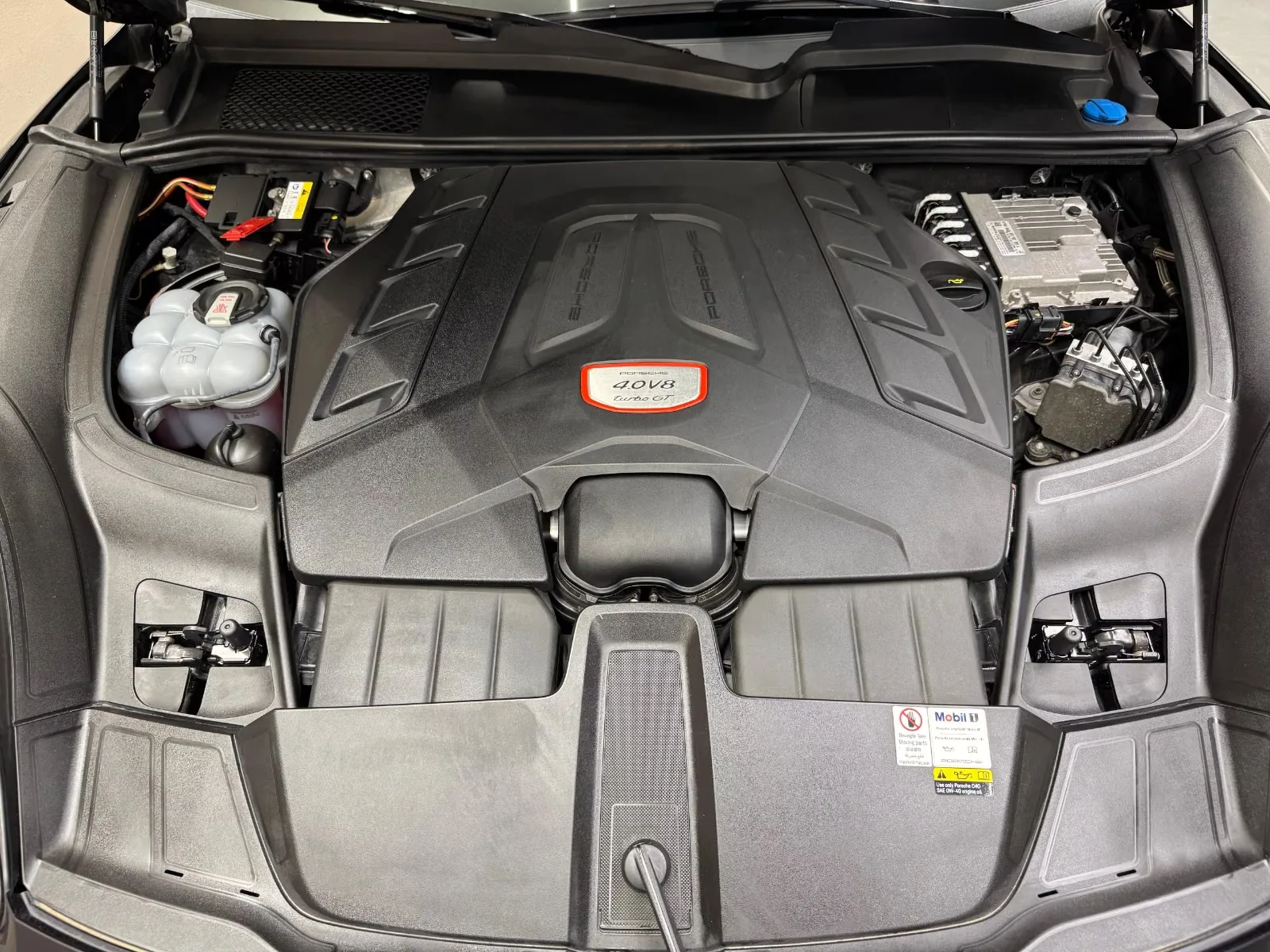 2021 Porsche Cayenne Turbo GT, 6/17