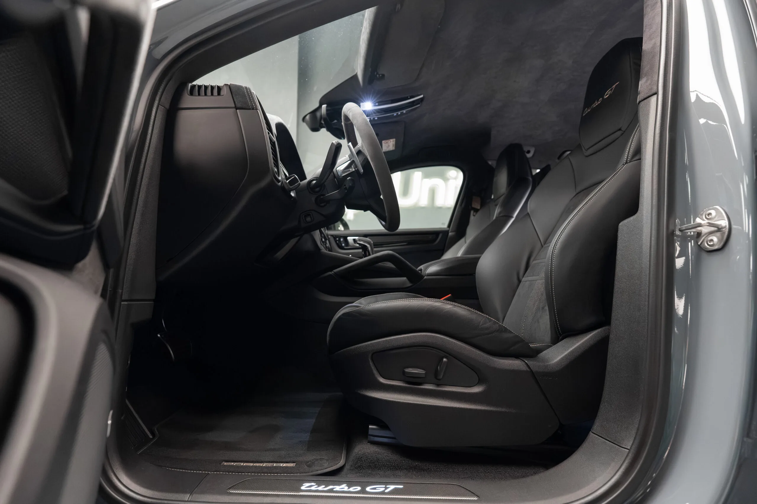 2021 Porsche Cayenne Turbo GT, 14/30