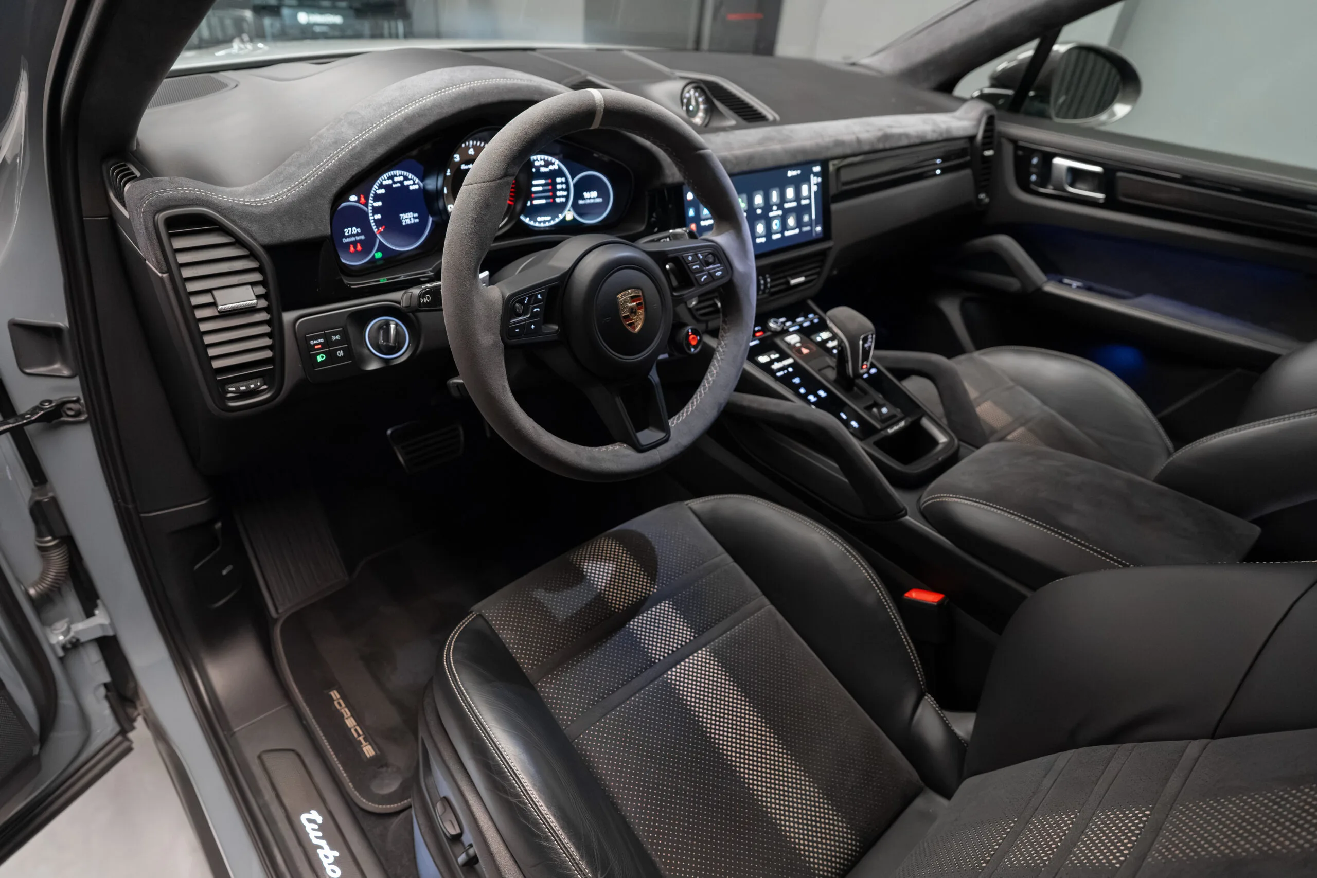 2021 Porsche Cayenne Turbo GT, 16/30