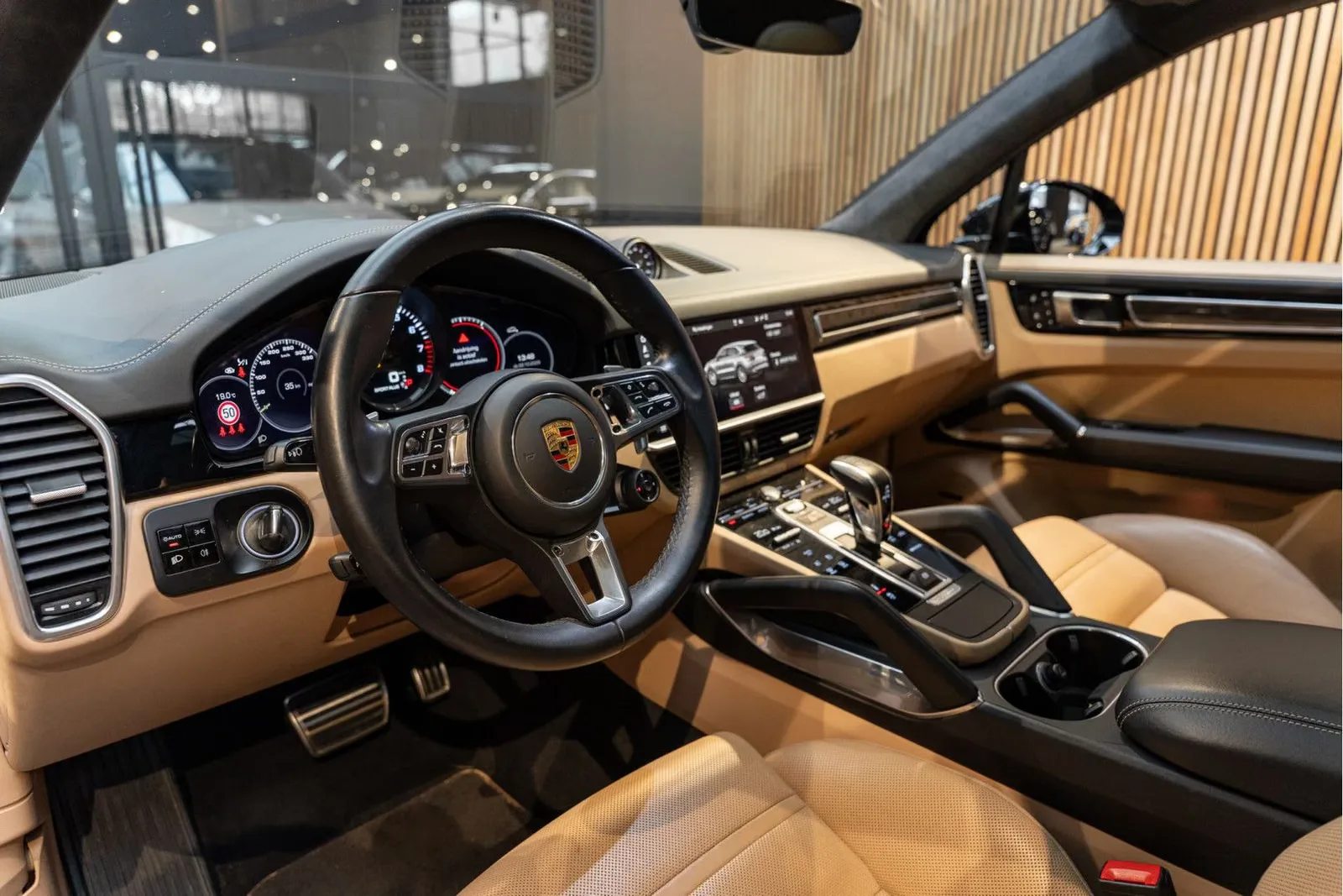 2021 Porsche Cayenne Turbo S E-Hybrid Techart / Exclusive Manufaktur, 6/30
