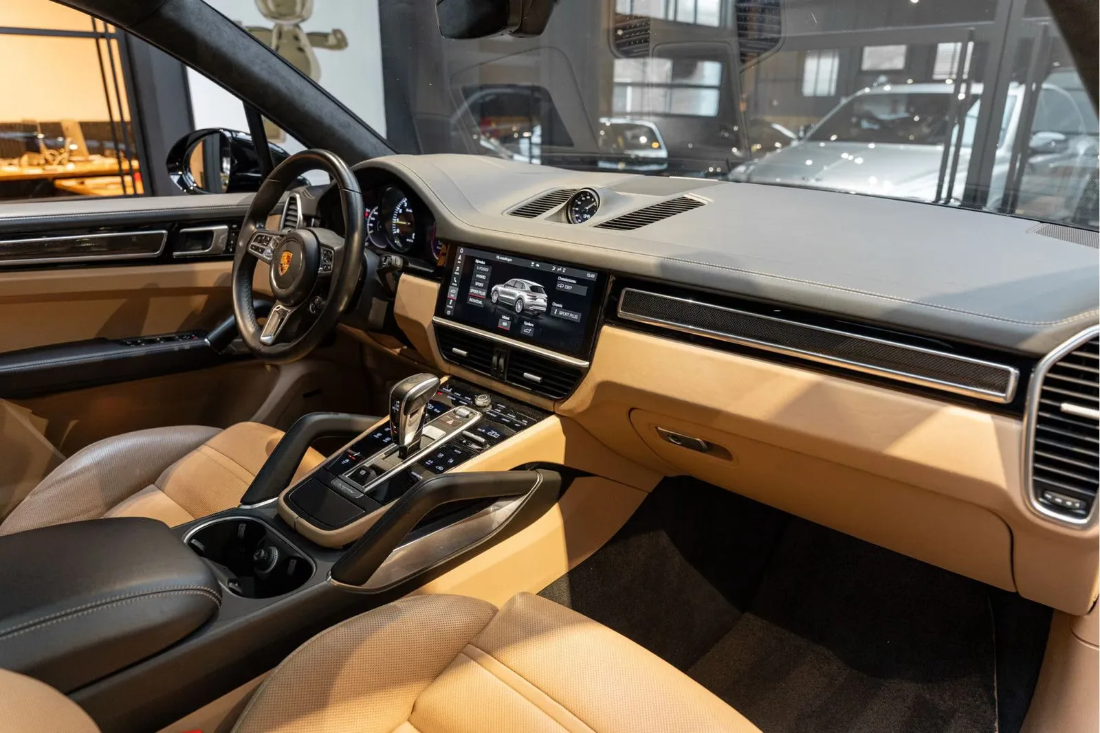 2021 Porsche Cayenne Turbo S E-Hybrid Techart / Exclusive Manufaktur, 8/30