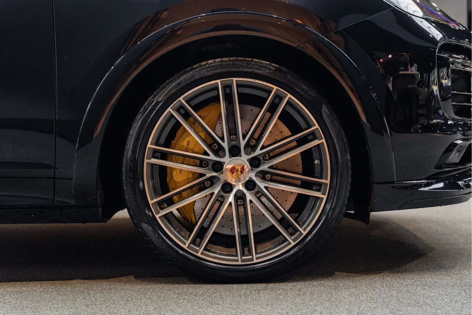 2021 Porsche Cayenne Turbo S E-Hybrid Techart / Exclusive Manufaktur, 14/30