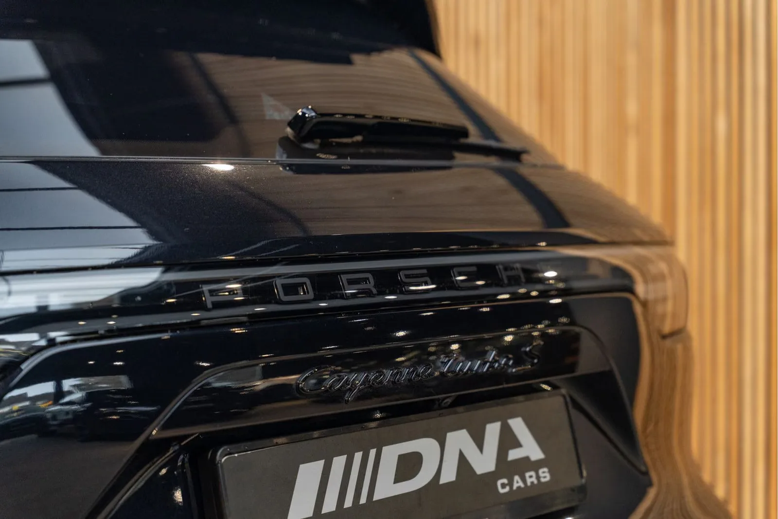 2021 Porsche Cayenne Turbo S E-Hybrid Techart / Exclusive Manufaktur, 17/30