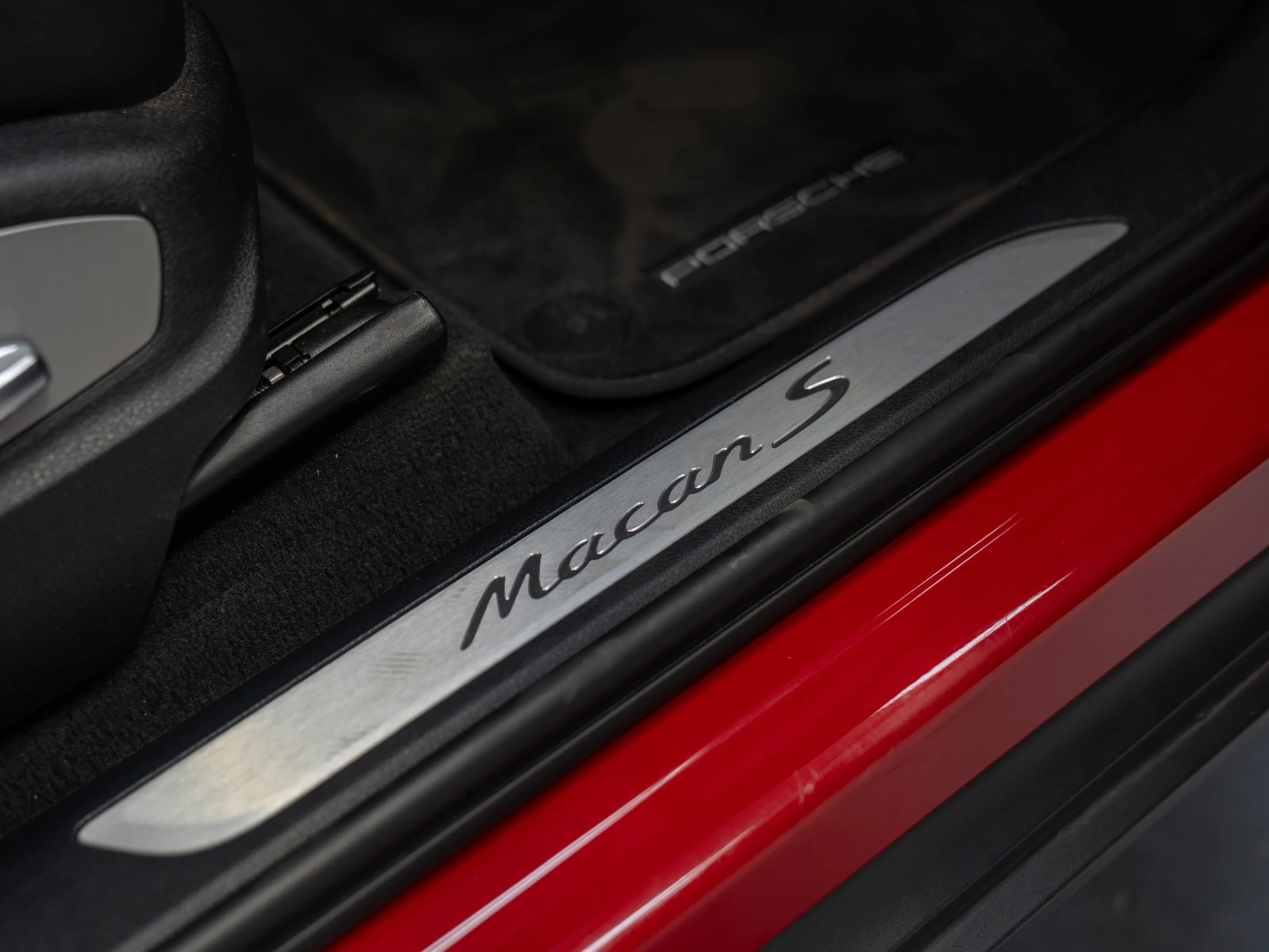 2021 Porsche Macan S, 15/30