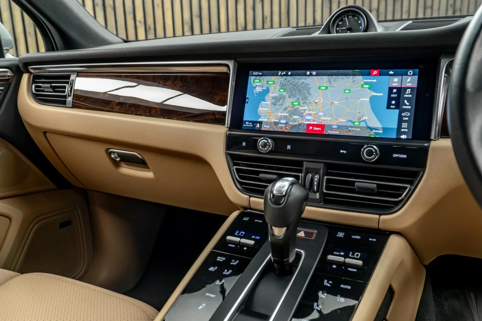 2021 Porsche Macan S, 23/30