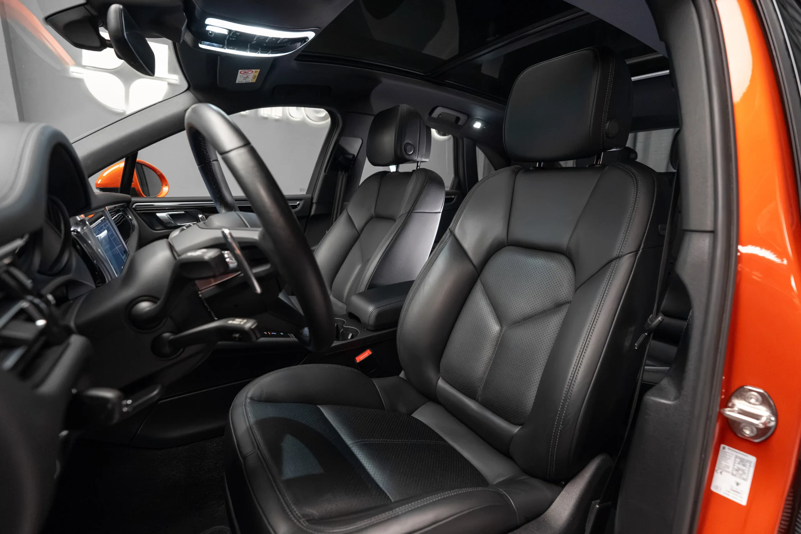 2021 Porsche Macan S, 25/30