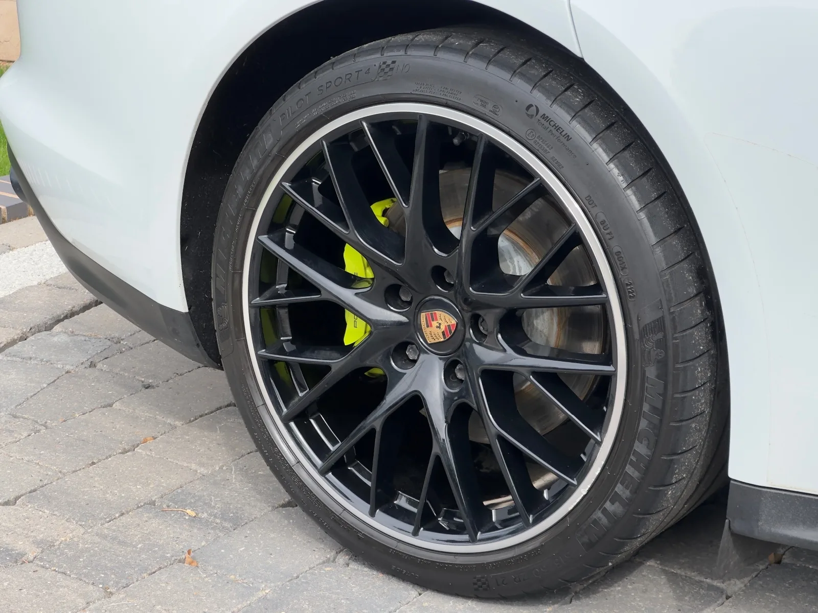 2021 Porsche Panamera 4 E-Hybrid Sport Turismo, 8/30