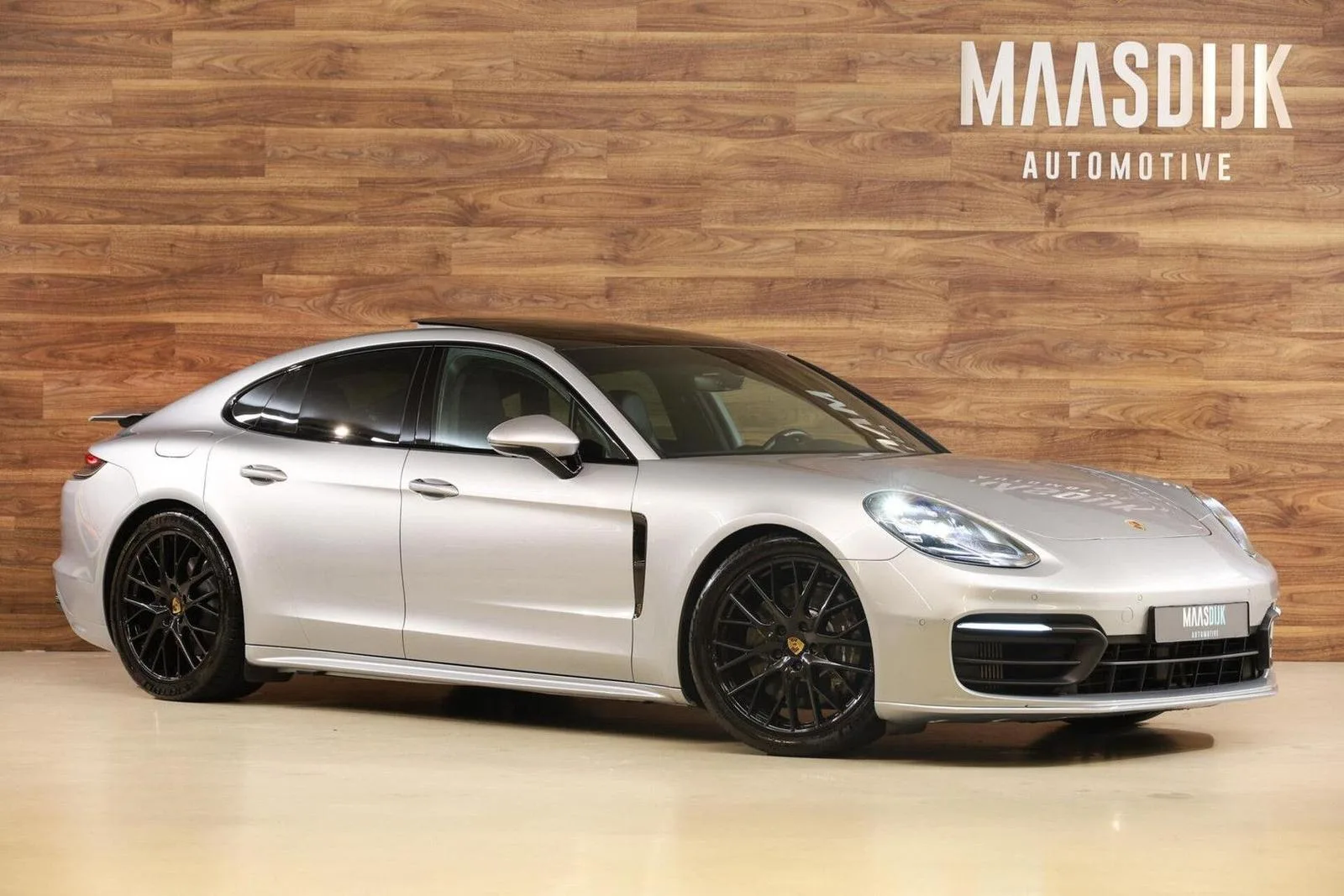 2021 Porsche Panamera 4 E-Hybrid, 4/30