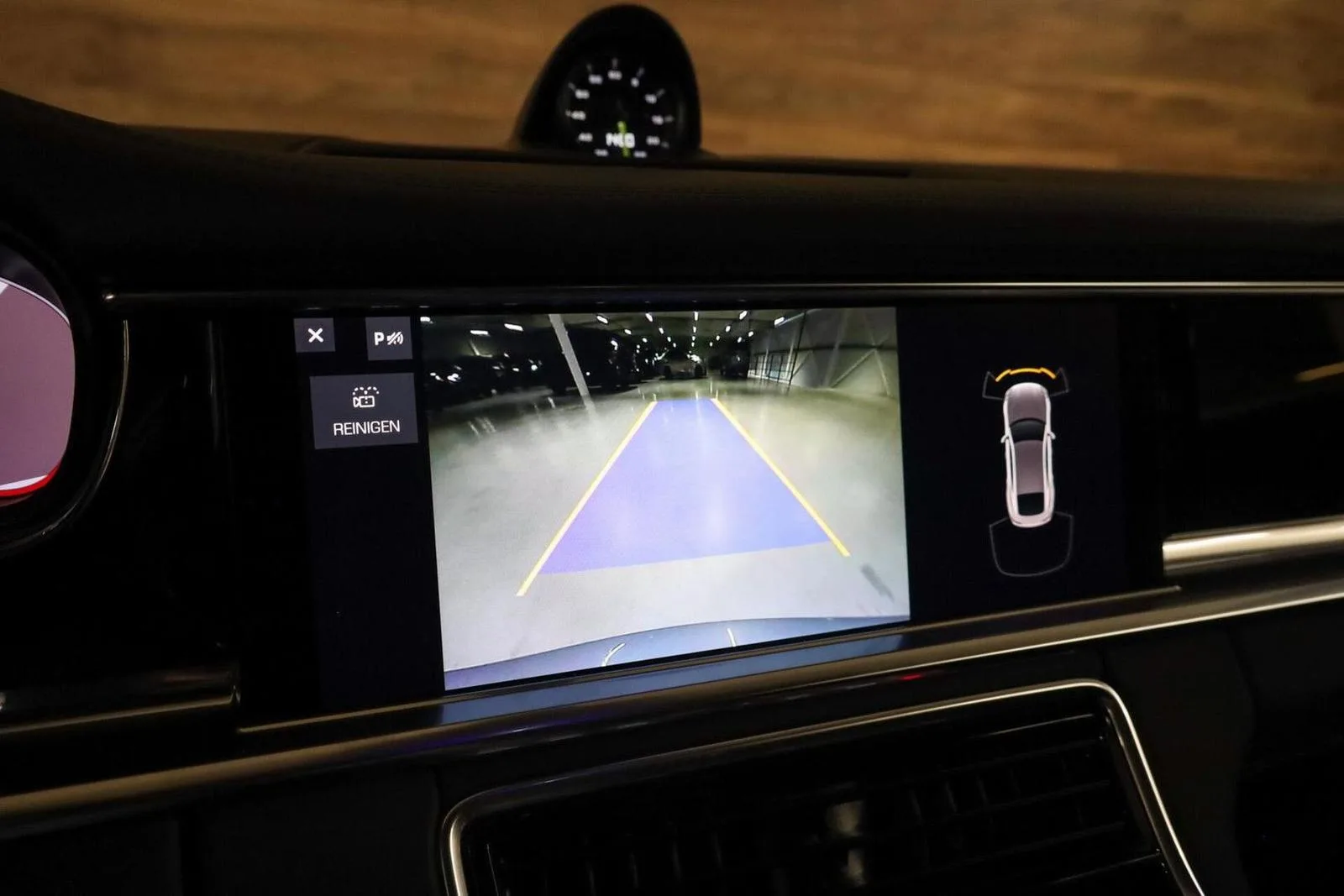 2021 Porsche Panamera 4 E-Hybrid, 15/30