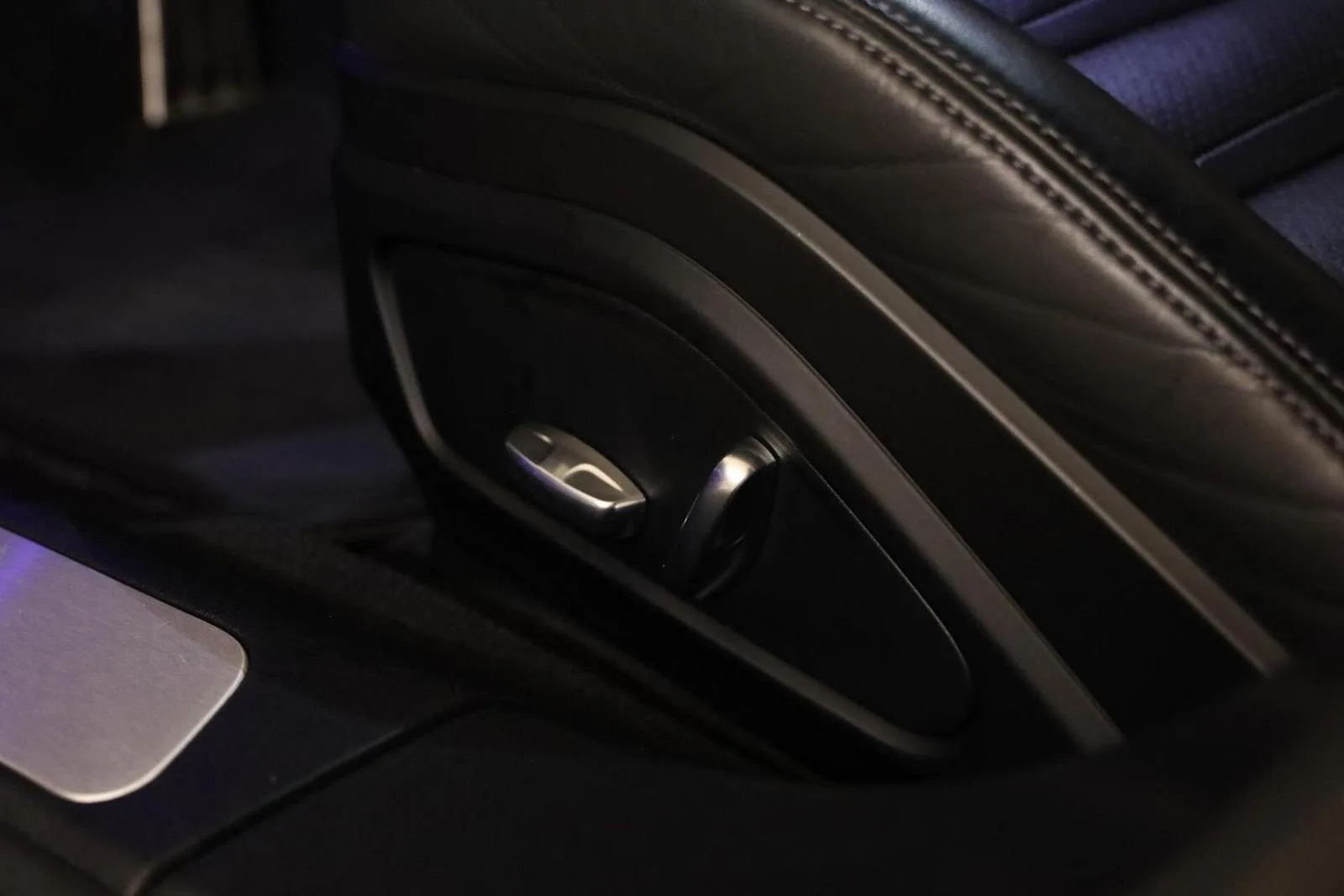 2021 Porsche Panamera 4 E-Hybrid, 24/30