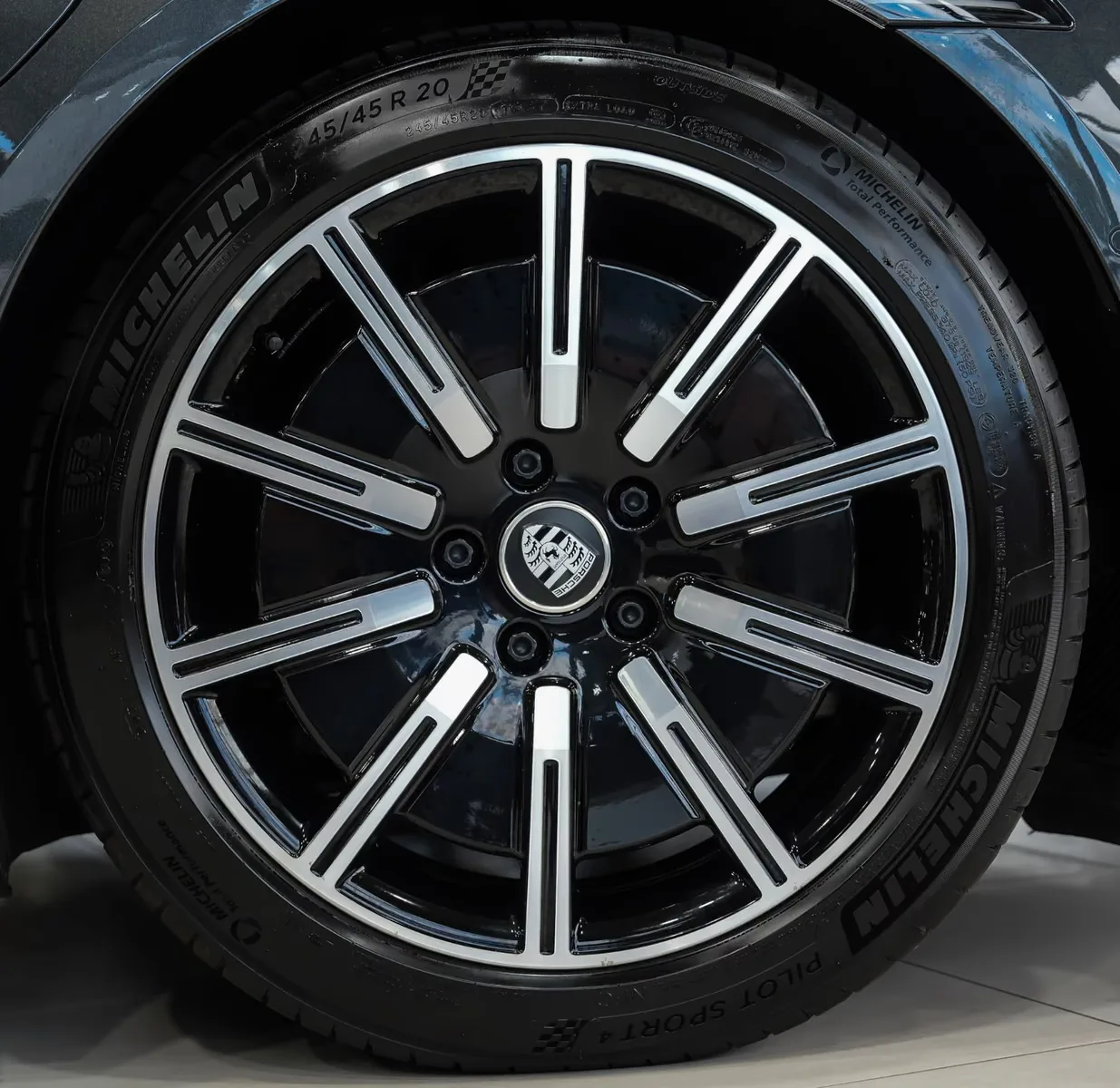 2021 Porsche Taycan 4S, 13/30