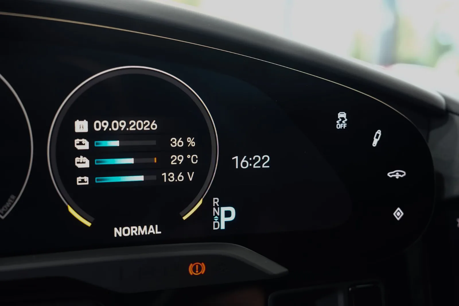 2021 Porsche Taycan 4S, 20/30