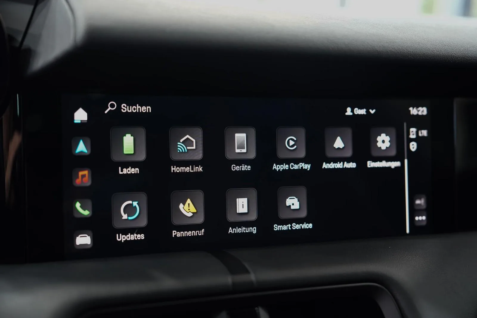 2021 Porsche Taycan 4S, 25/30