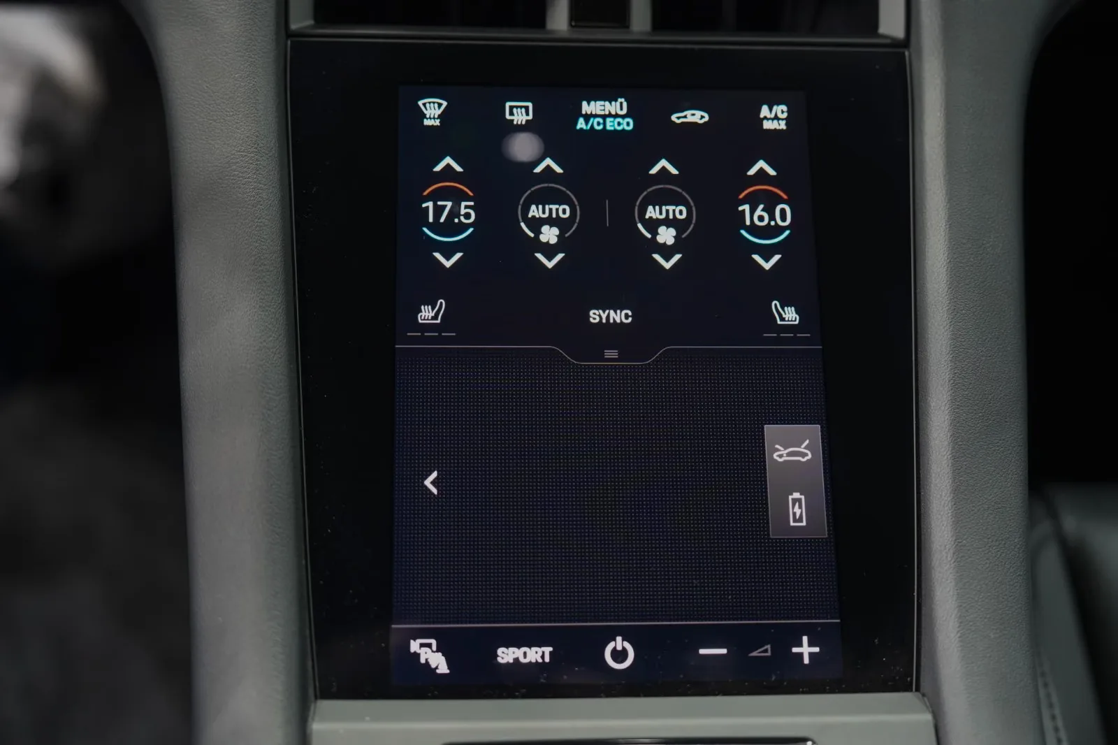 2021 Porsche Taycan, 20/23