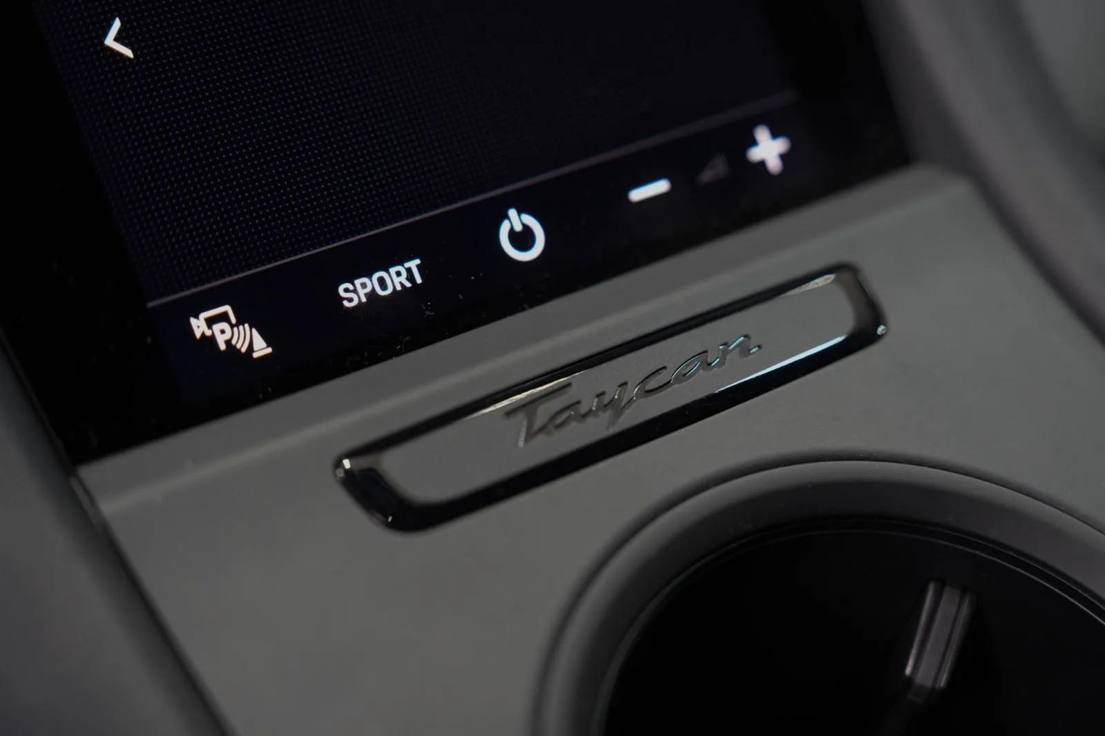 2021 Porsche Taycan, 21/23