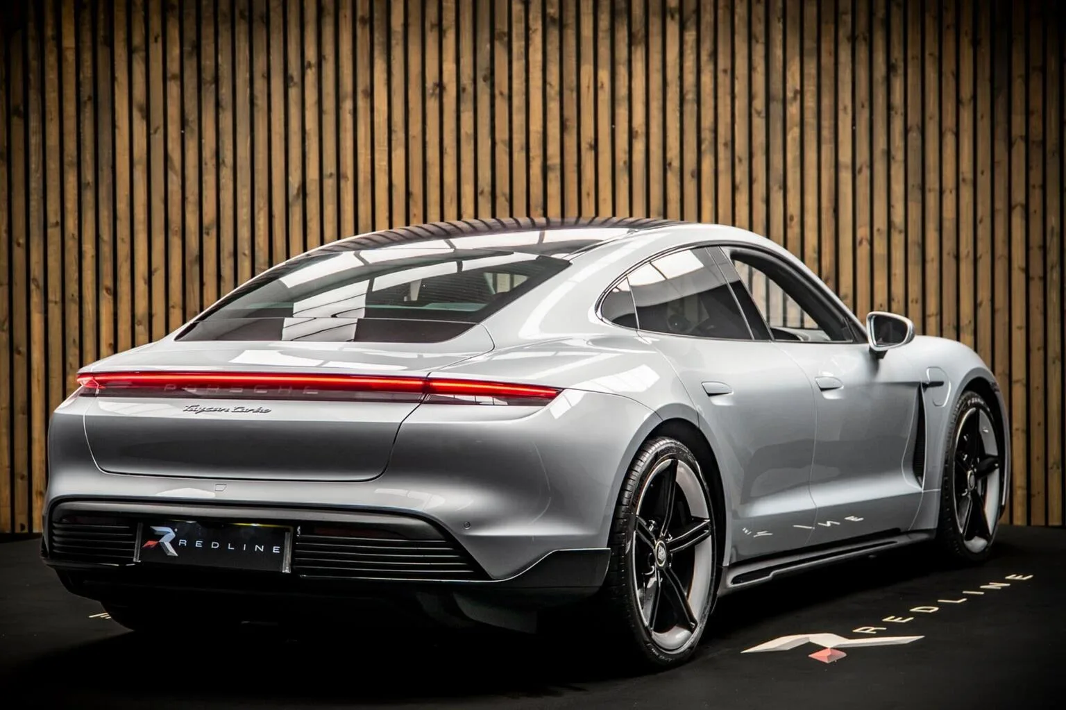 2021 Porsche Taycan Turbo, 4/30