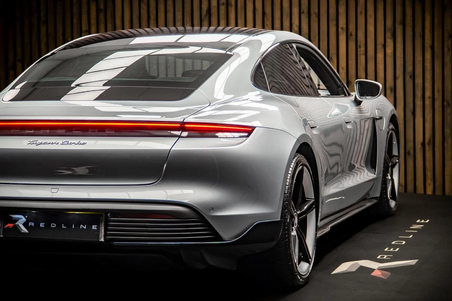 2021 Porsche Taycan Turbo, 20/30
