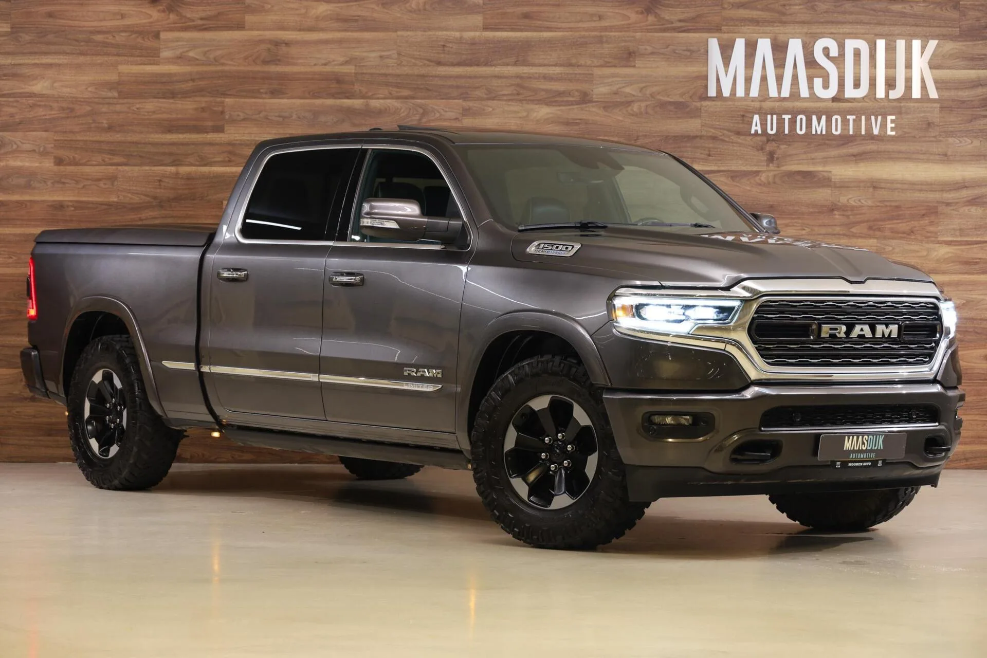 2021 Ram 1500 Limited eTorque offered by a specialist dealer in Werkendam, Netherlands, main photo