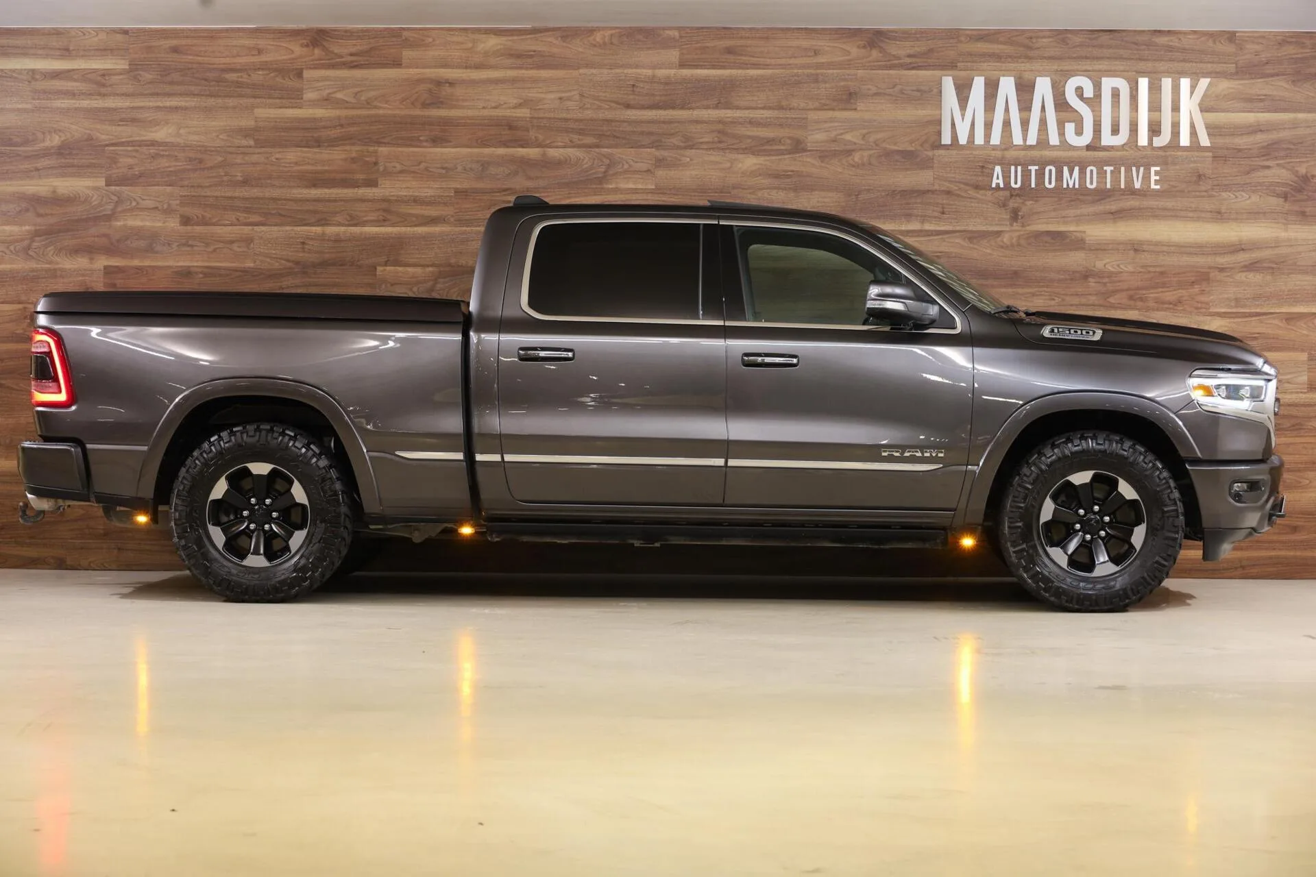 2021 Ram 1500 Limited eTorque, 2/30