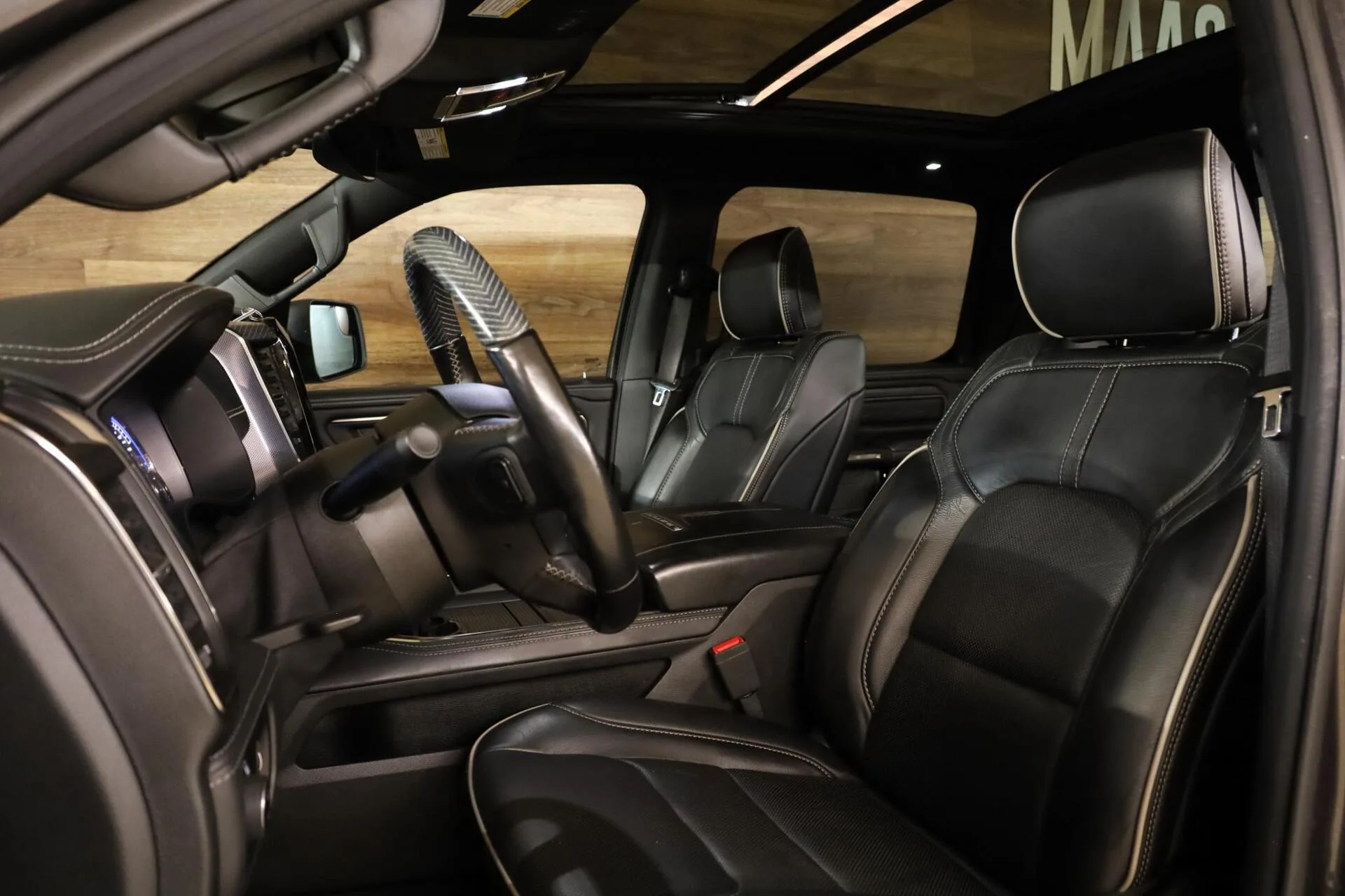 2021 Ram 1500 Limited eTorque, 3/30