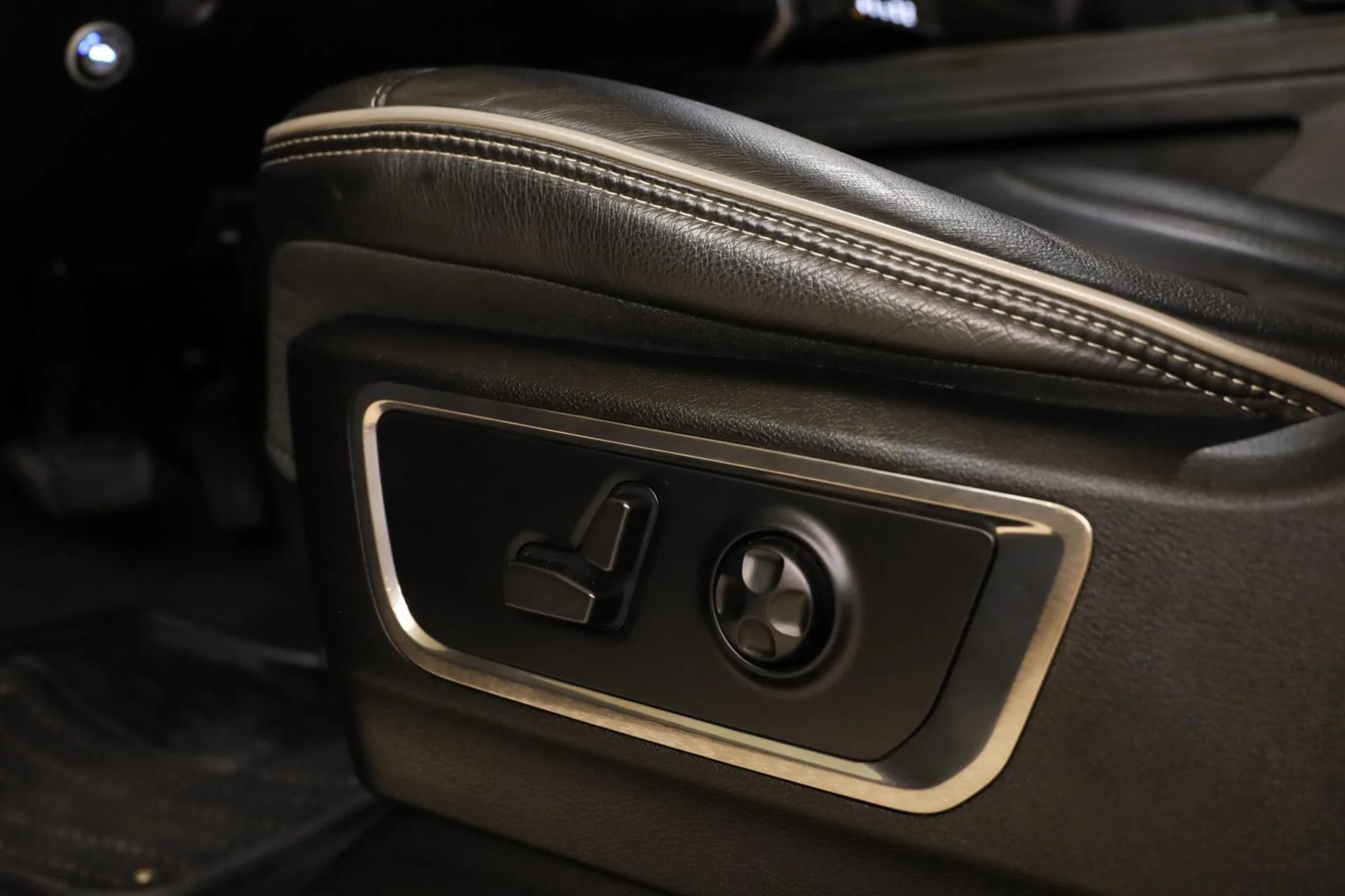 2021 Ram 1500 Limited eTorque, 18/30