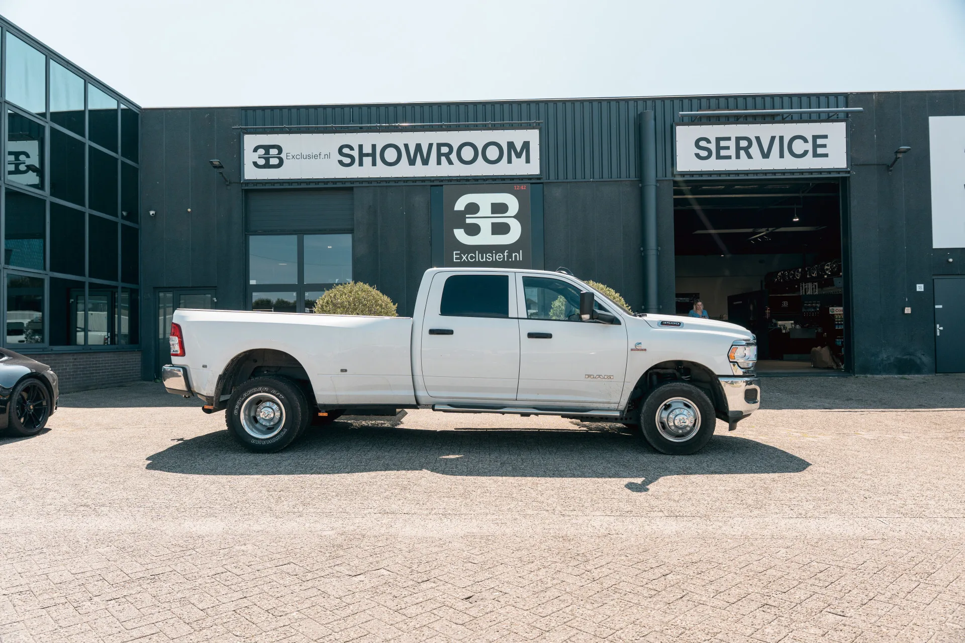 2021 Ram 3500 Crew Cab Dually, 20/22