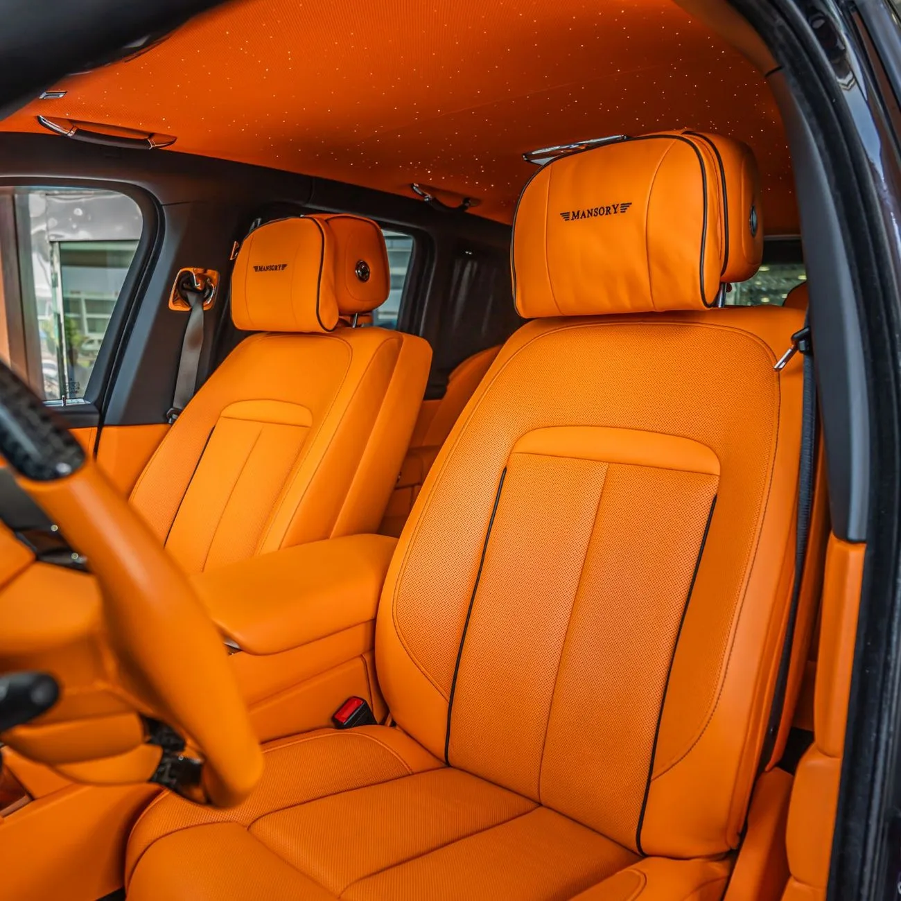 2021 Rolls-Royce Cullinan Black Badge, 10/23