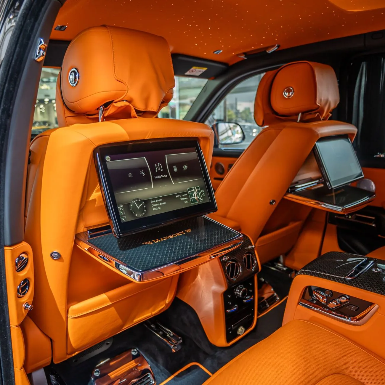 2021 Rolls-Royce Cullinan Black Badge, 18/23