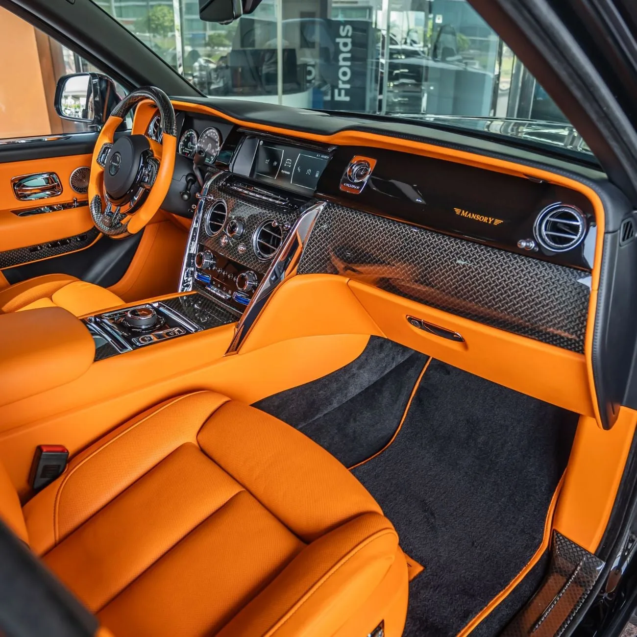 2021 Rolls-Royce Cullinan Black Badge, 21/23