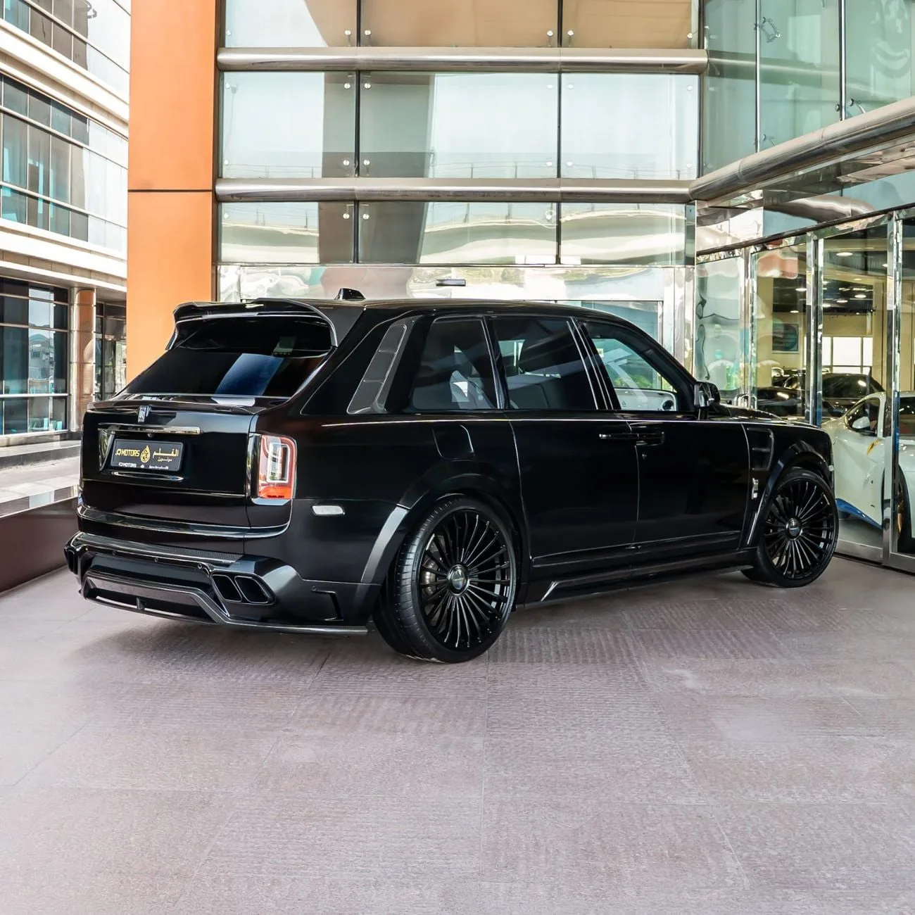 2021 Rolls-Royce Cullinan Black Badge, 2/23