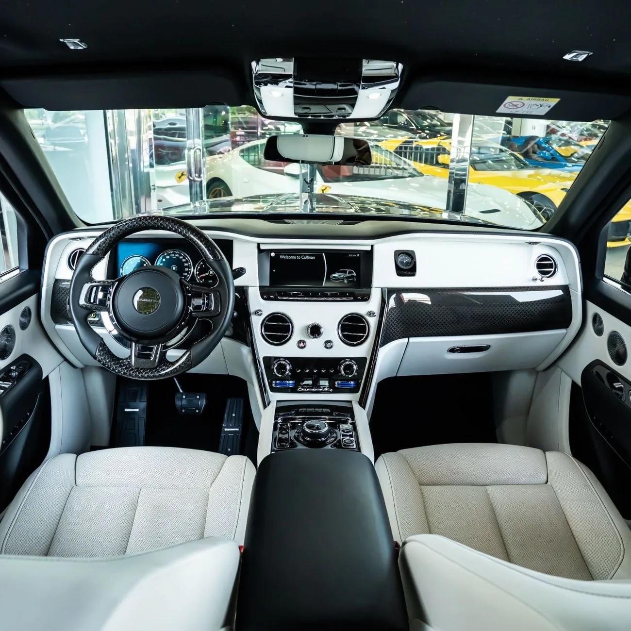 2021 Rolls-Royce Cullinan Black Badge, 14/23