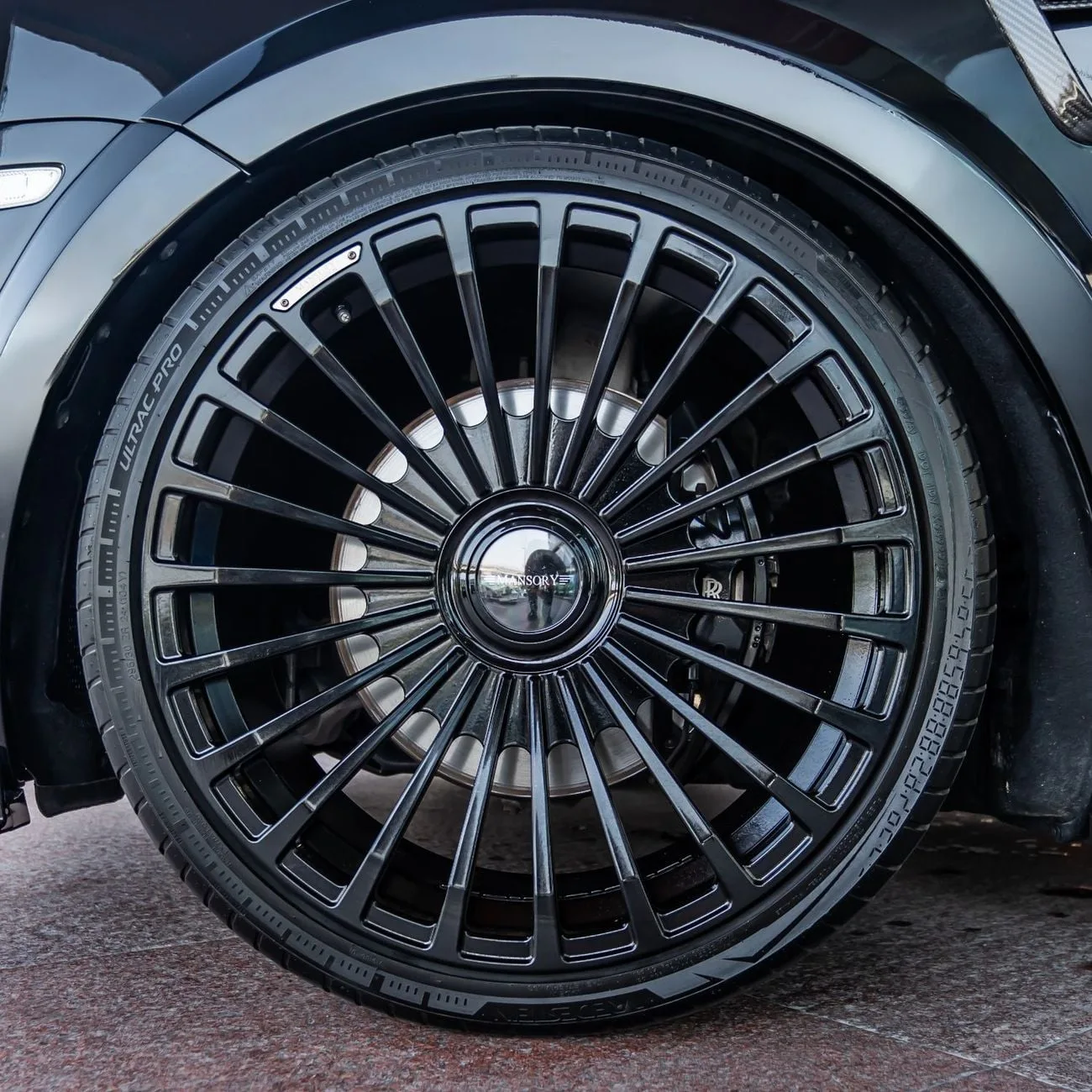 2021 Rolls-Royce Cullinan Black Badge, 23/23