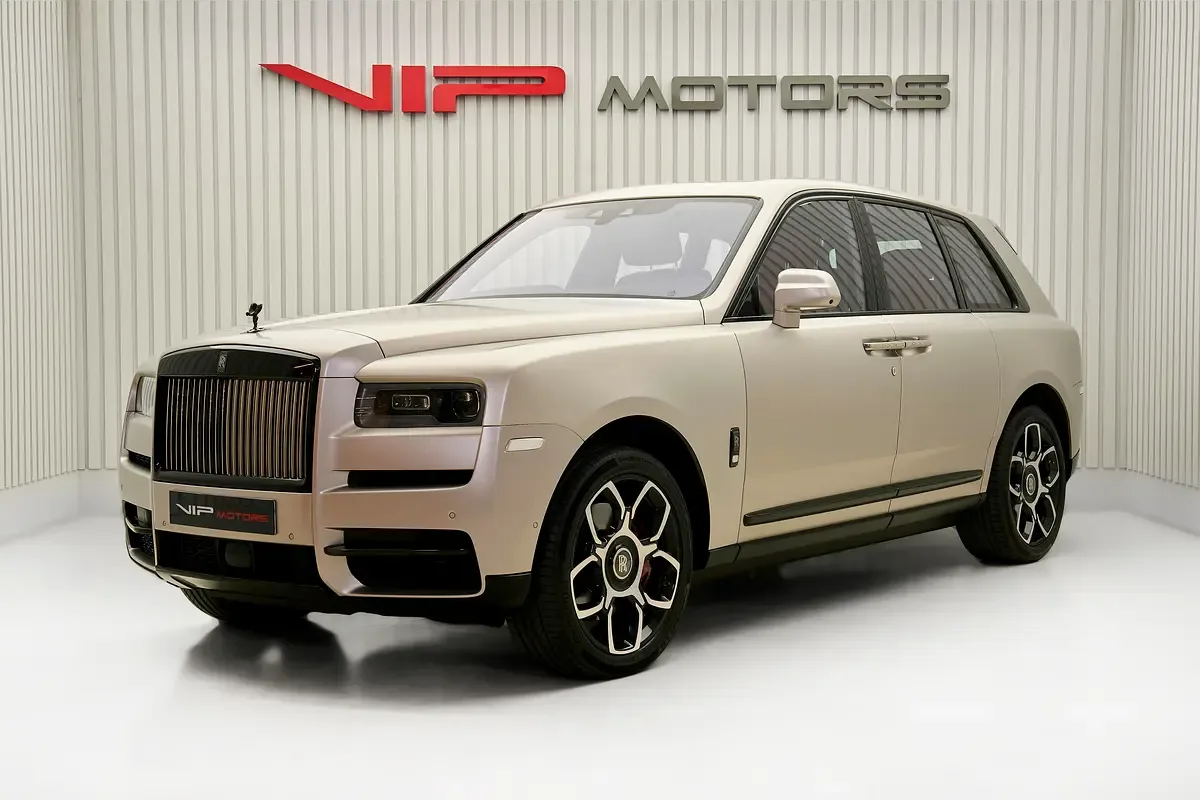 2021 Rolls-Royce Cullinan Black Badge offered by a specialist dealer in Dubai, United Arab Emirates, main photo